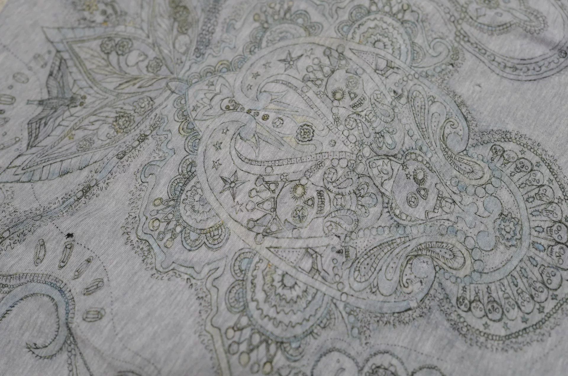 Balmain Balmain Gray Hand-painted Paisley Distressed T-shirt Size US S / EU 44-46 / 1 - 5 Thumbnail