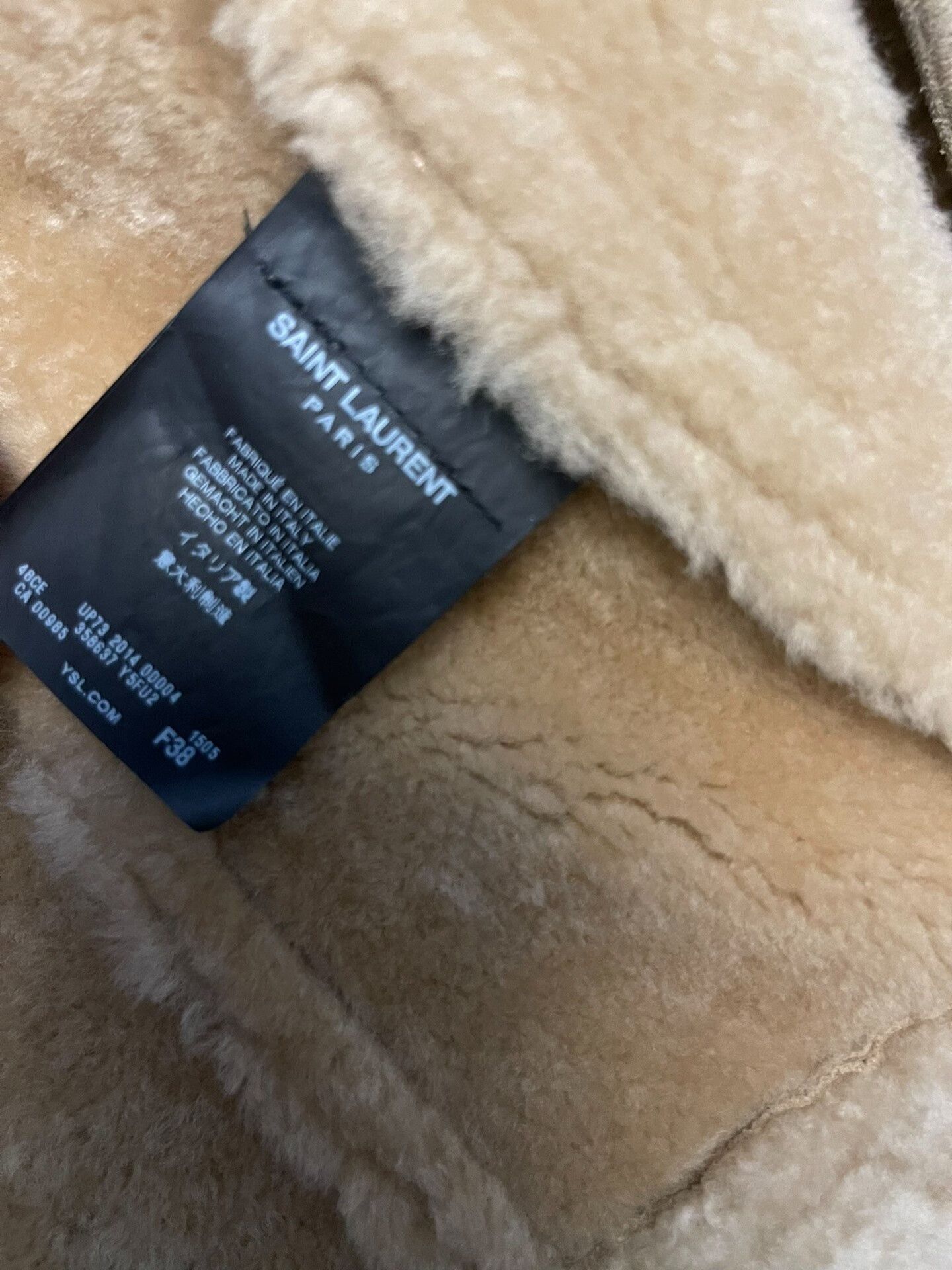 Saint Laurent Paris Saint Laurent Shearling Coat Unisex Size 38 Size US S / EU 44-46 / 1 - 4 Thumbnail
