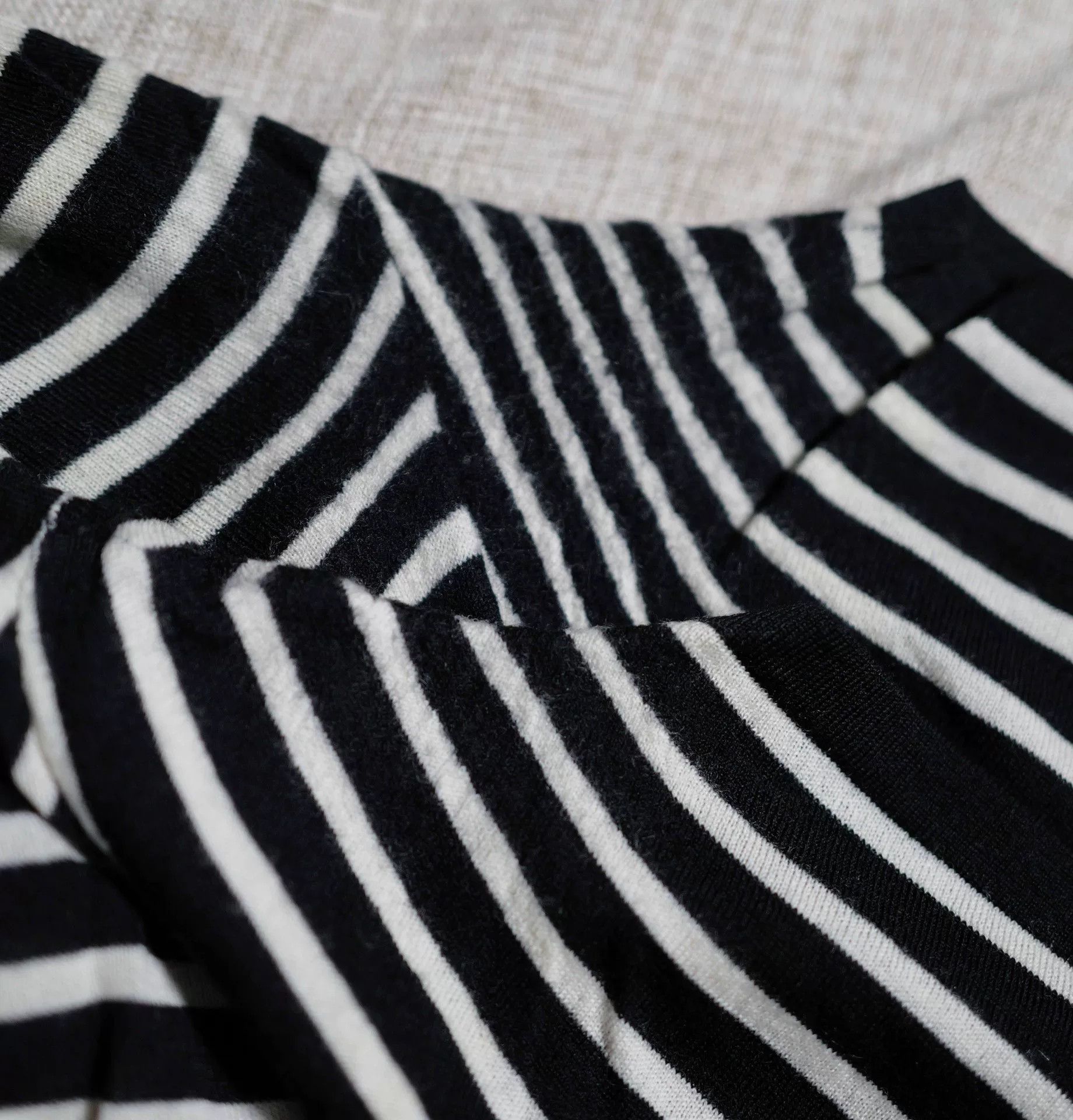 Saint Laurent Paris Saint Laurent Striped Merino Wool Pocket Tee Size US S / EU 44-46 / 1 - 5 Thumbnail