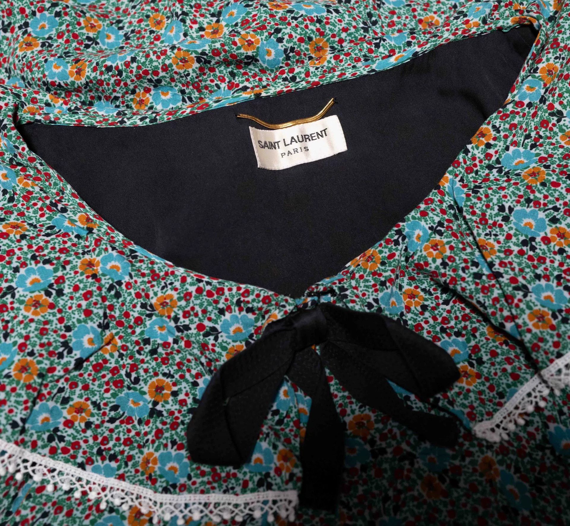 Saint Laurent Paris Saint Laurent Floral Print Dress with Bow Size XS / US 0-2 / IT 36-38 - 3 Thumbnail