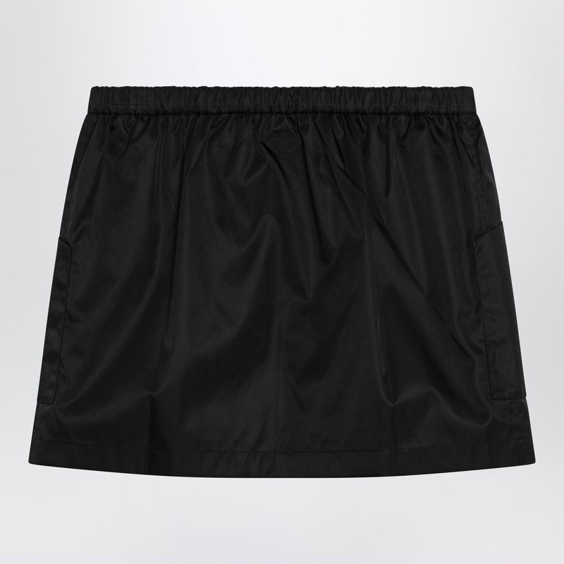 Prada Prada Black Re-Nylon Mini Skirt Size 27" / US 4 / IT 40 - 2 Thumbnail