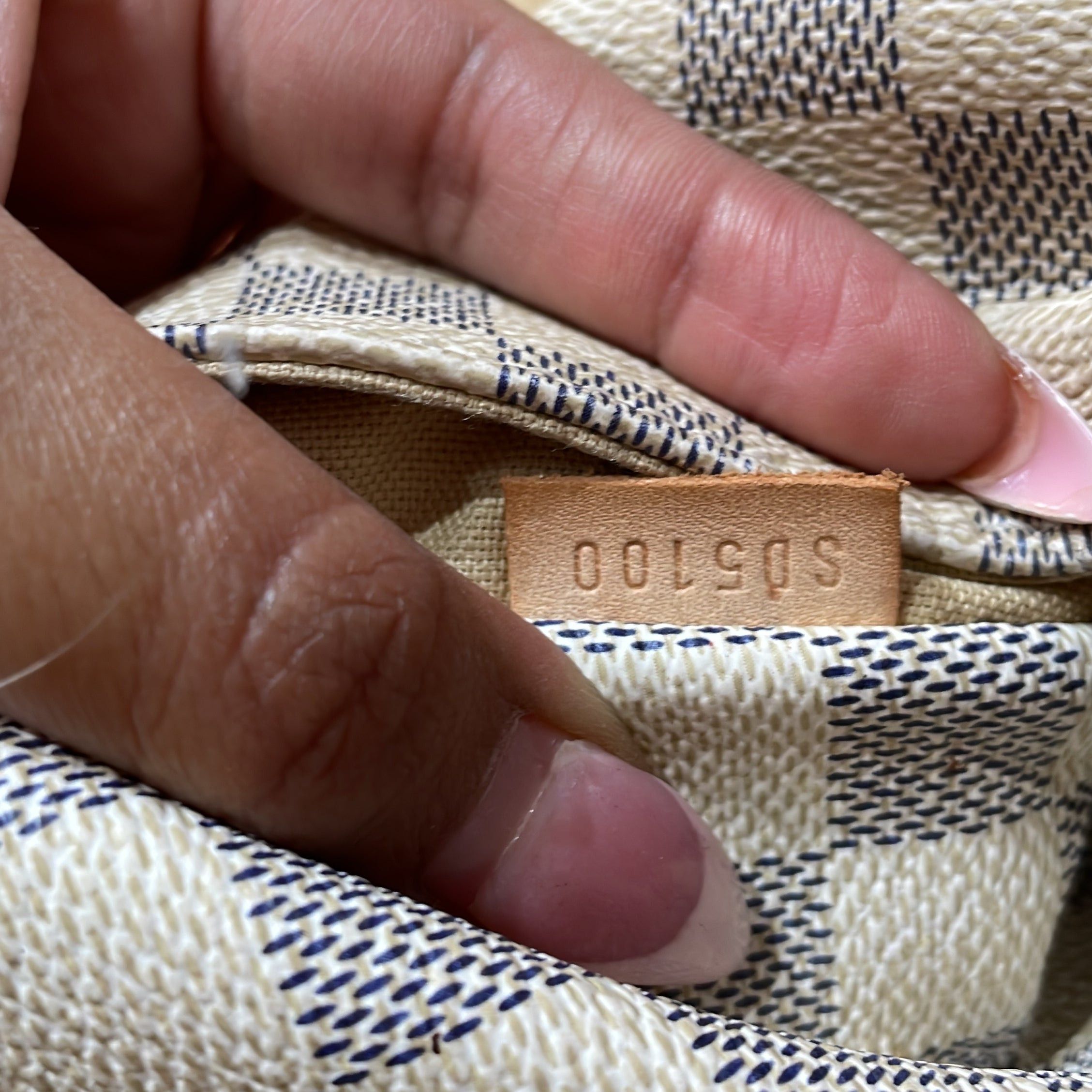 Louis Vuitton Totally Handbag Size ONE SIZE - 9 Thumbnail