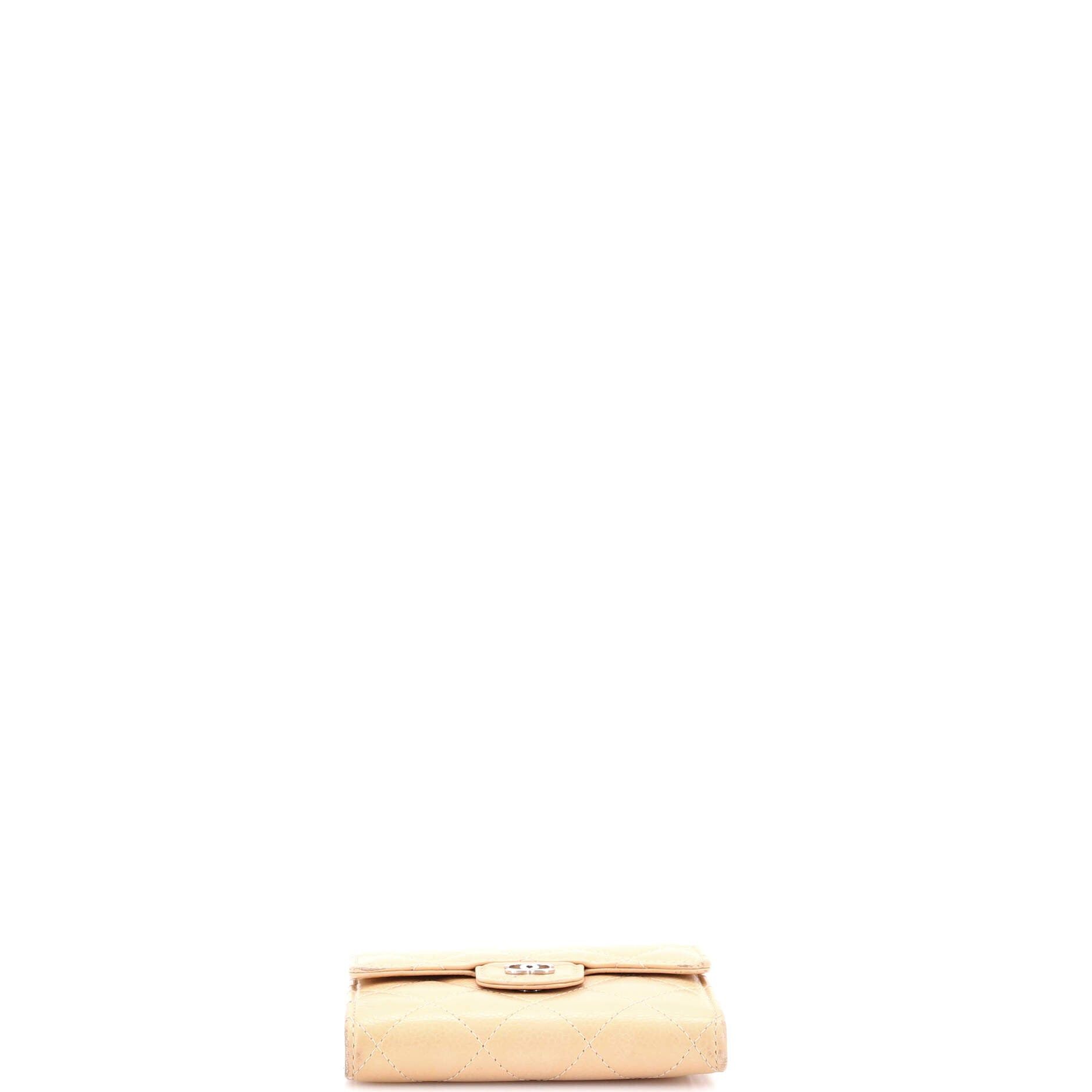 Chanel CC Compact Classic Flap Wallet Size ONE SIZE - 5 Thumbnail