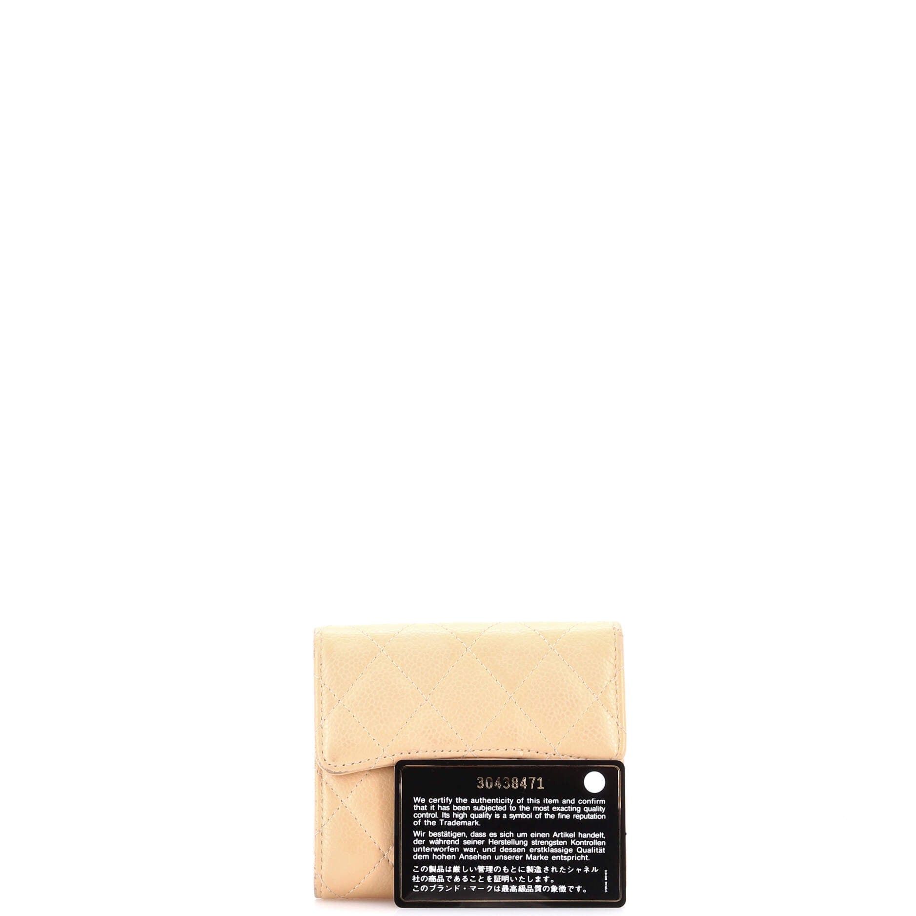 Chanel CC Compact Classic Flap Wallet Size ONE SIZE - 2 Thumbnail