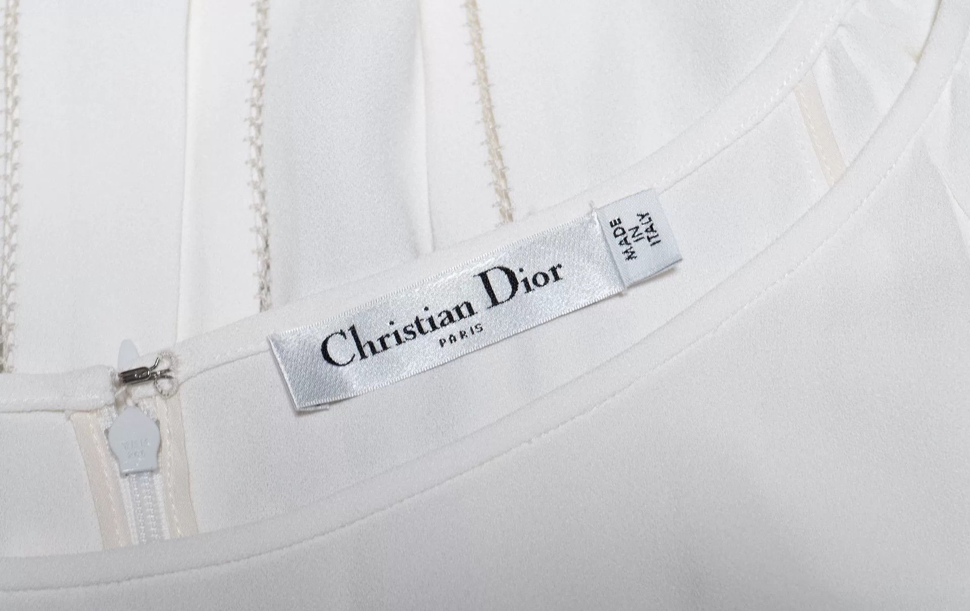 Dior Christian Dior White Lace Maxi Dress Size XXS / US 00 / IT 34 - 4 Thumbnail