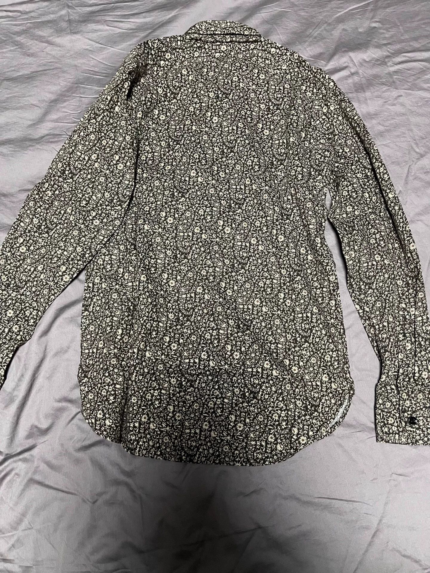 Saint Laurent Paris Saint Laurent Floral Print Shirt Size US S / EU 44-46 / 1 - 2 Thumbnail