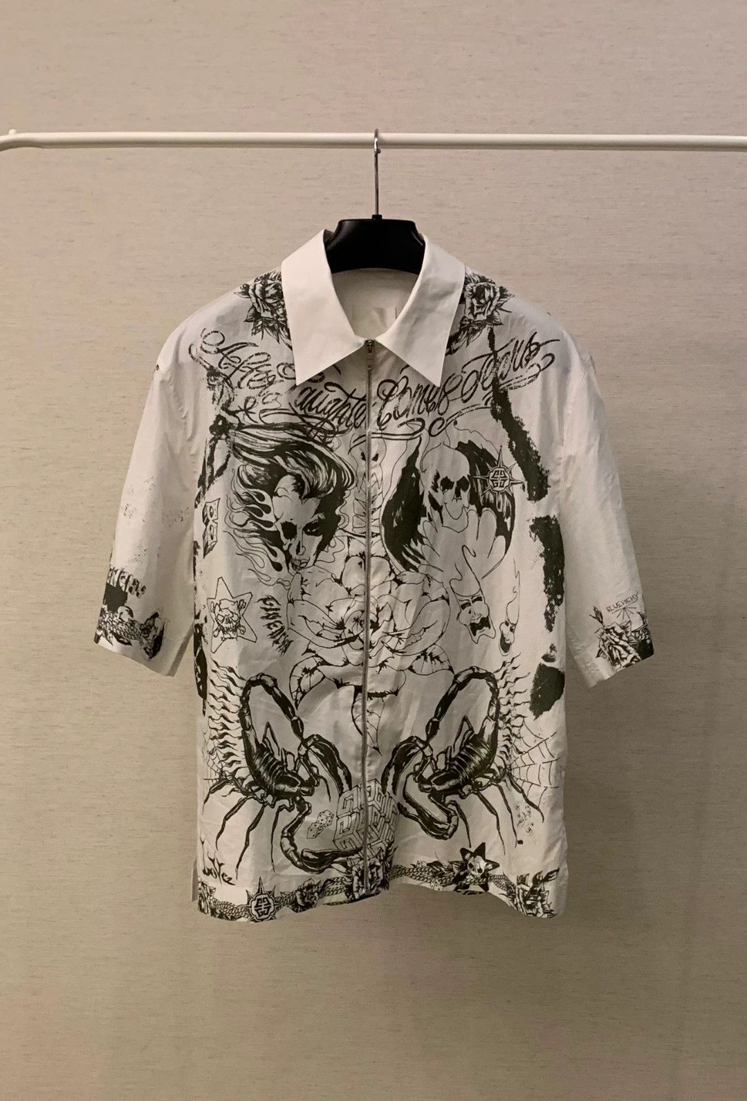 Givenchy Givenchy MMW Graphic Shirt for Sale Size US L / EU 52-54 / 3 - 2 Thumbnail