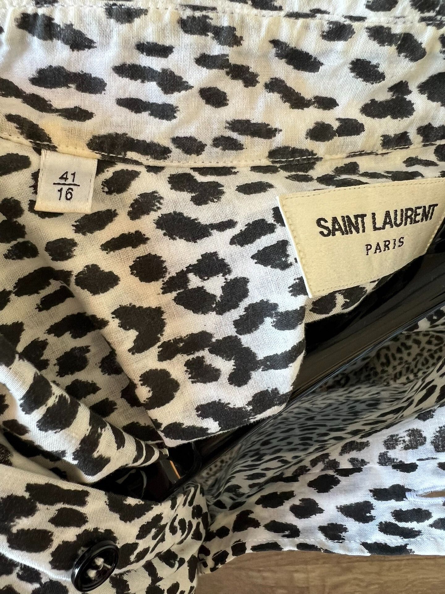 Saint Laurent Paris Saint Laurent White Leopard Print Shirt Size US M / EU 48-50 / 2 - 4 Thumbnail
