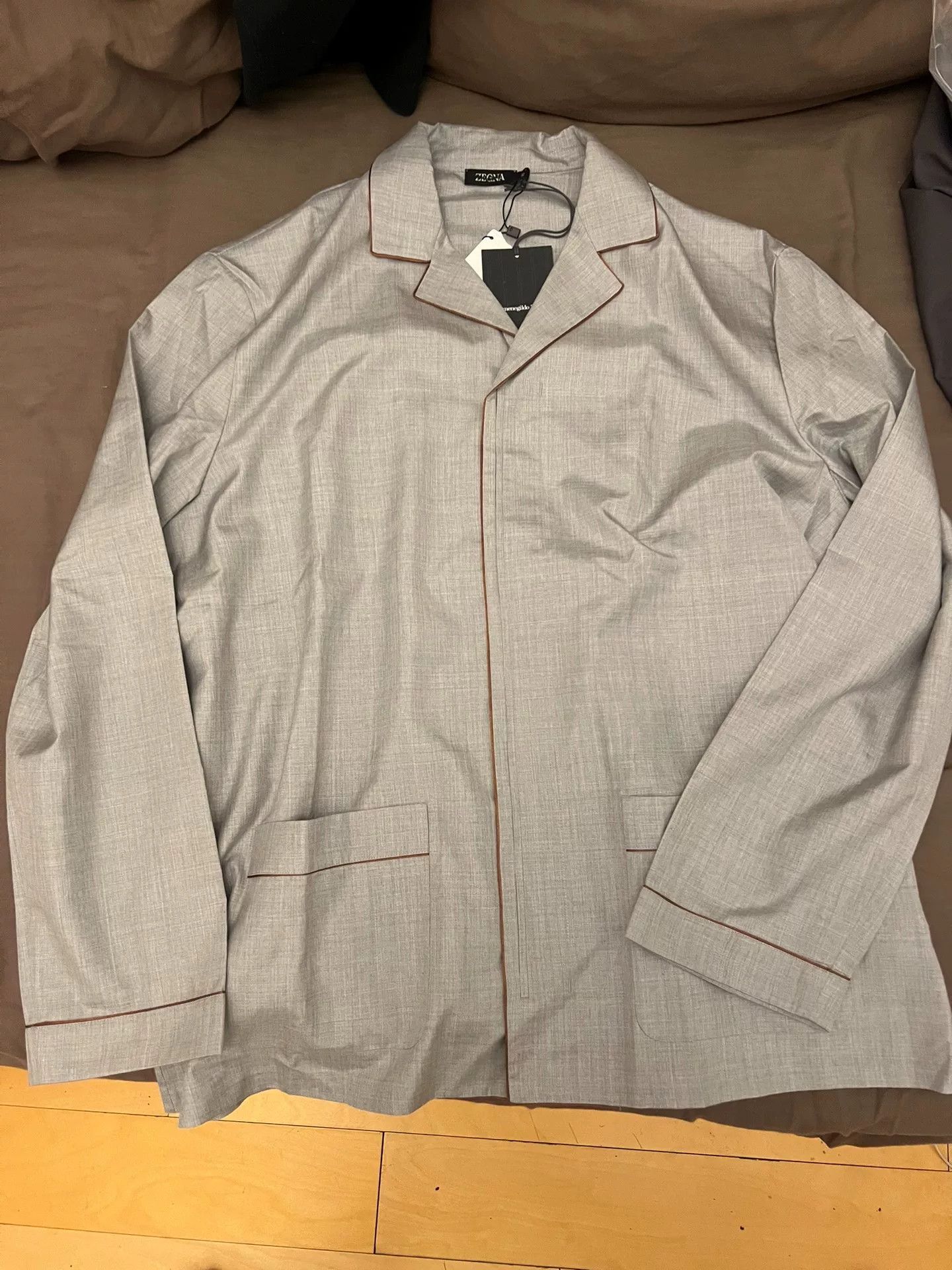 Ermenegildo Zegna Zegna 100% Silk Suit in Light Gray Size US XL / EU 56 / 4 - 2 Thumbnail