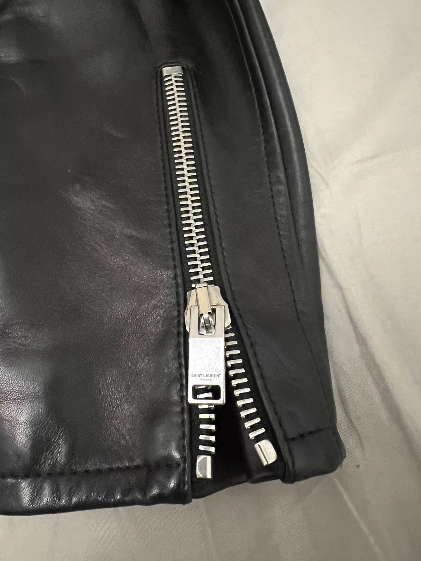 Yves Saint Laurent Saint Laurent Classic Black Leather Jacket Size US L / EU 52-54 / 3 - 4 Thumbnail
