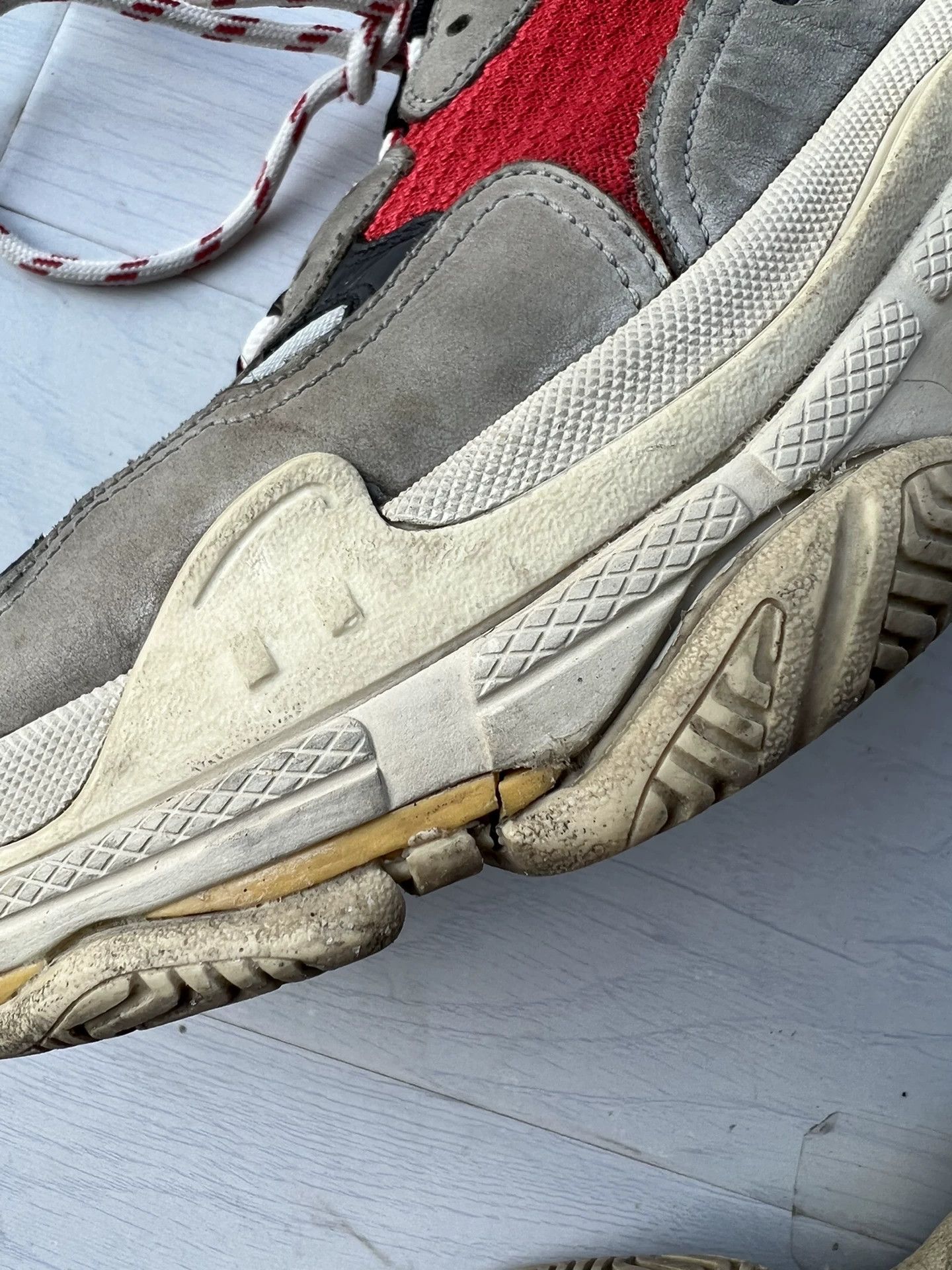 Balenciaga Balenciaga Triple S Blue Red Gray Sneakers Size US 8 / EU 41 - 8 Thumbnail