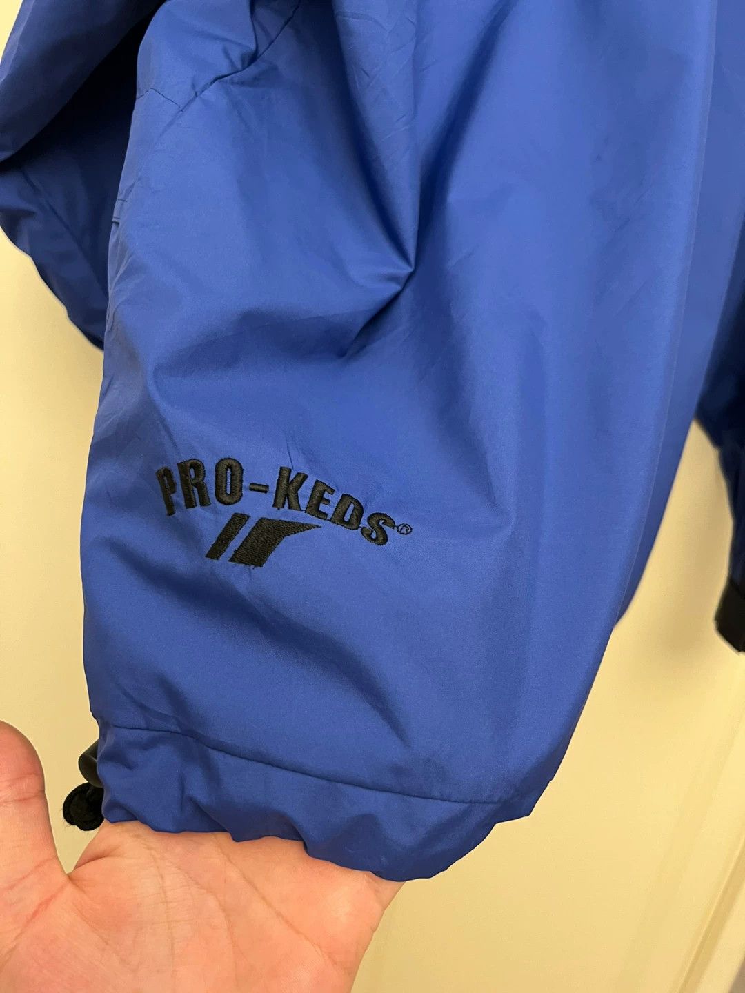 Vintage Vintage PRO-KEDS Jacket in Blue Size US L / EU 52-54 / 3 - 4 Thumbnail