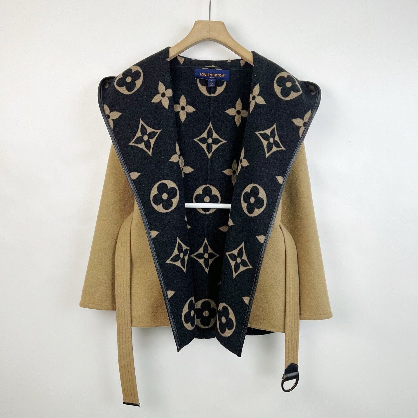 Louis Vuitton Louis Vuitton Brown Monogram Robe Coat Size XS / US 0-2 / IT 36-38 - 3 Thumbnail