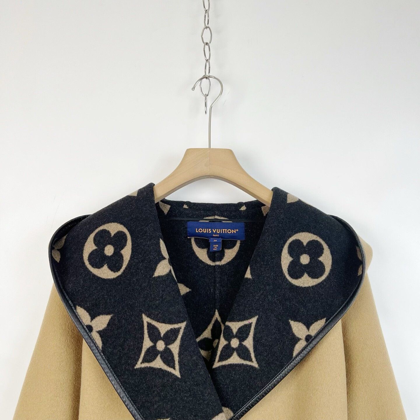 Louis Vuitton Louis Vuitton Brown Monogram Robe Coat Size XS / US 0-2 / IT 36-38 - 4 Thumbnail