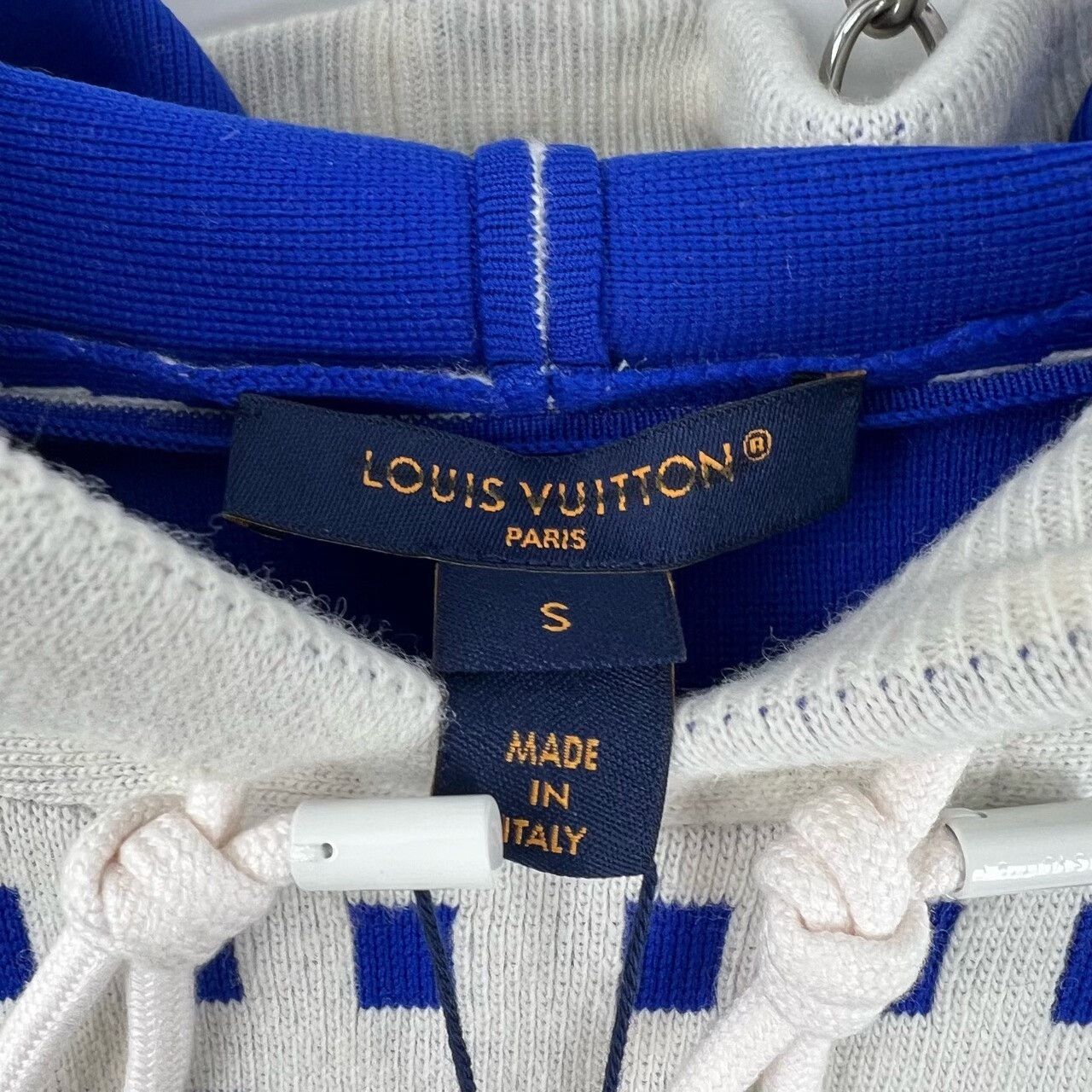Louis Vuitton Louis Vuitton Blue White Logo Cape Sweatshirt Size S / US 4 / IT 40 - 7 Thumbnail