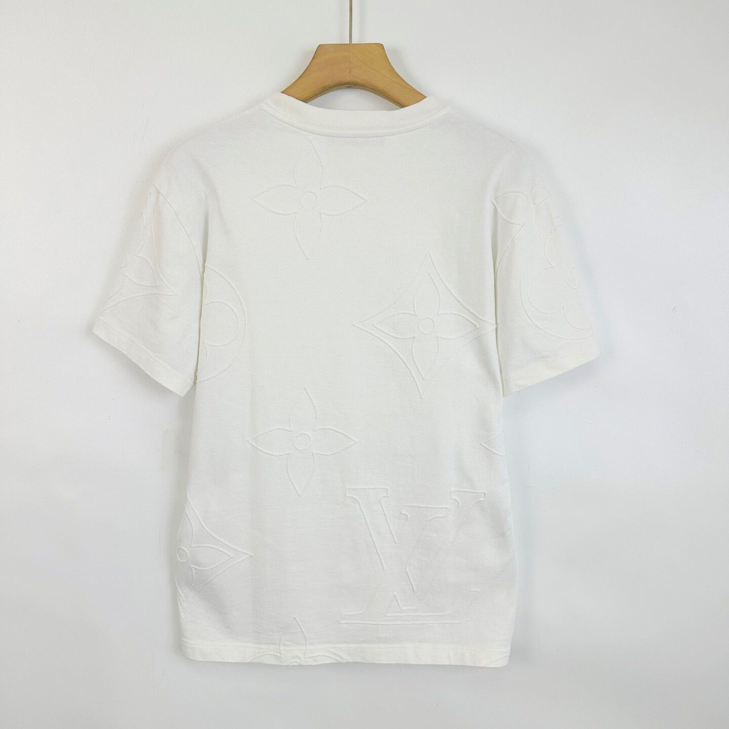 Louis Vuitton Louis Vuitton 2025 SS Embroidered Logo T-Shirt Size US M / EU 48-50 / 2 - 2 Thumbnail
