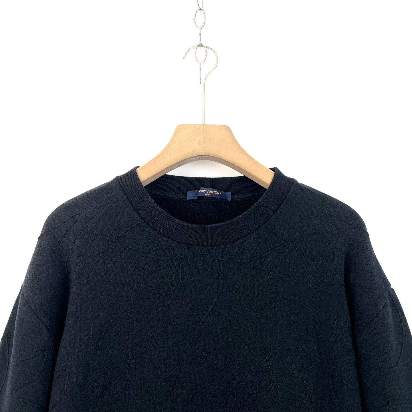 Louis Vuitton Louis Vuitton Latest Black Monogram Embroidered Sweater Size US L / EU 52-54 / 3 - 3 Thumbnail