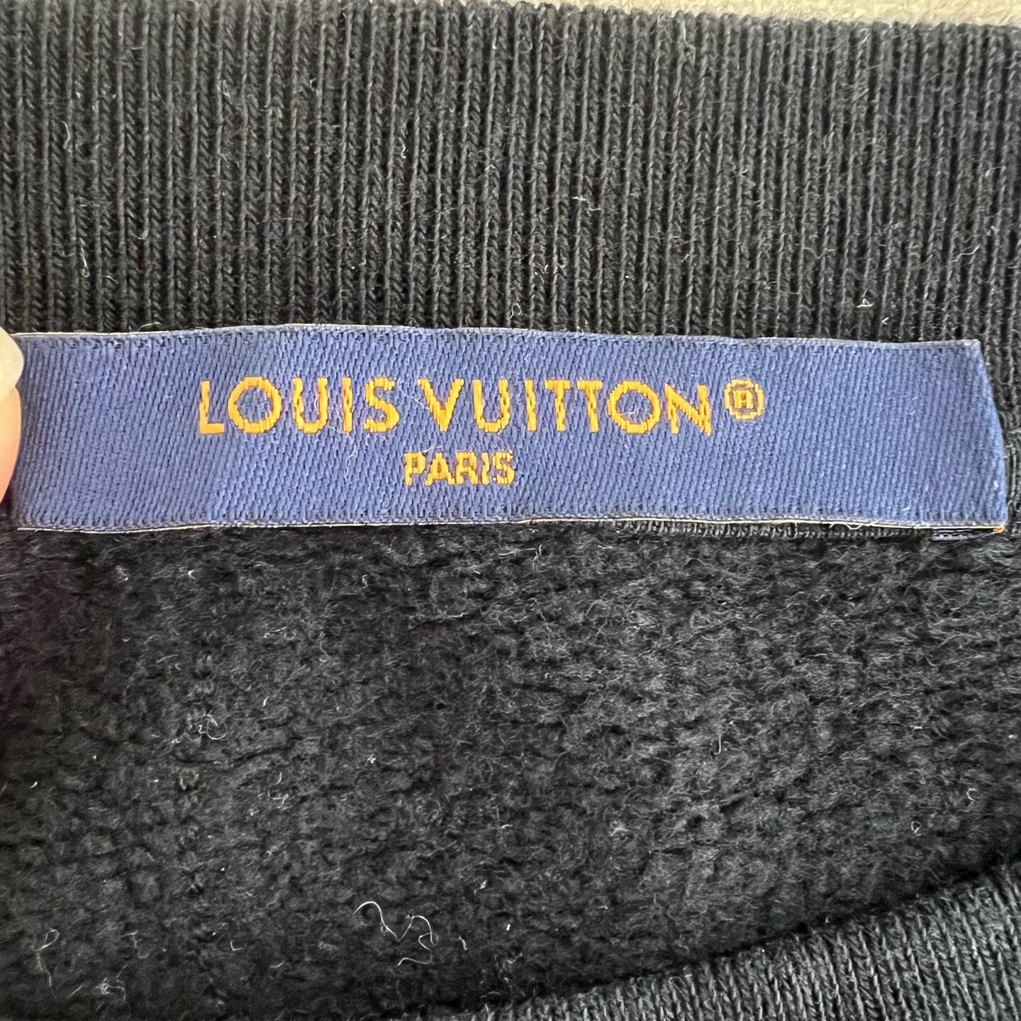 Louis Vuitton Louis Vuitton Latest Black Monogram Embroidered Sweater Size US L / EU 52-54 / 3 - 6 Thumbnail