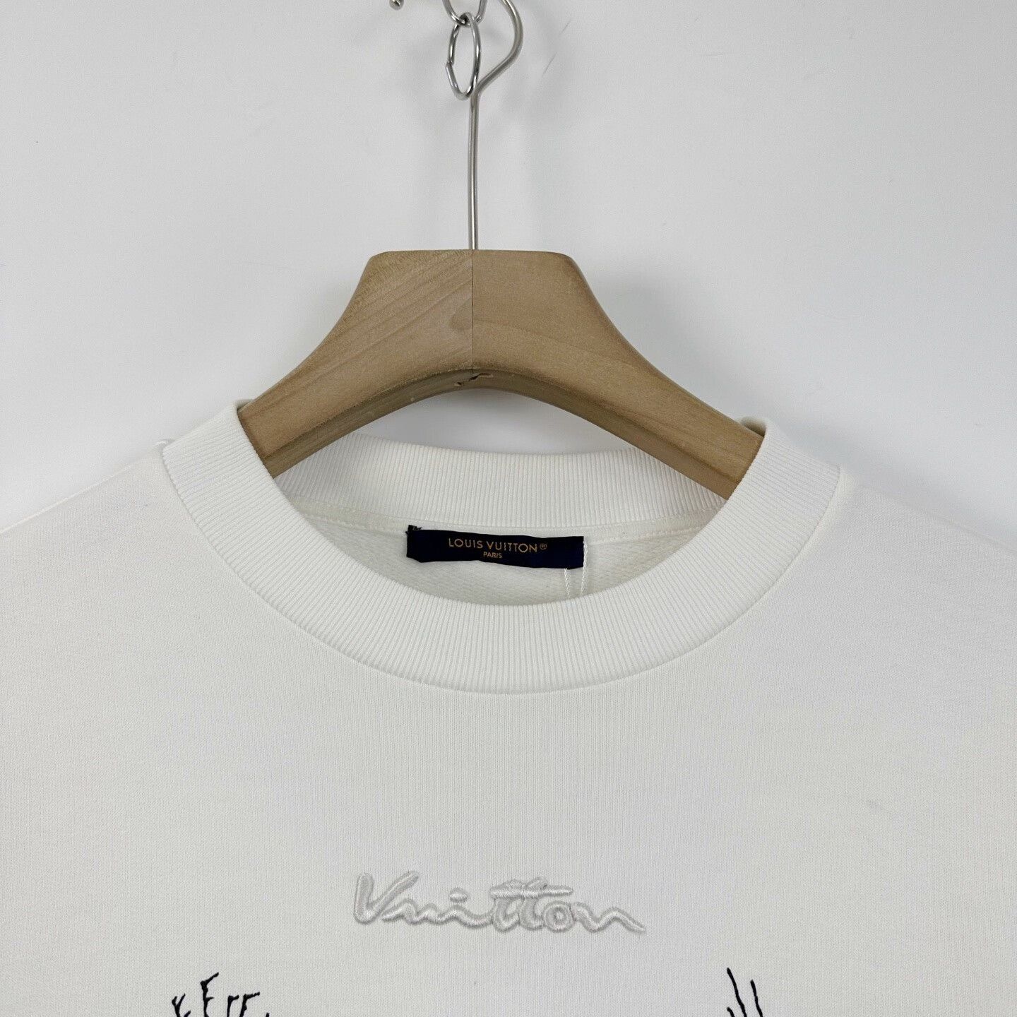 Louis Vuitton Louis Vuitton Embroidered Logo Graffiti Sweatshirt Size US M / EU 48-50 / 2 - 3 Thumbnail