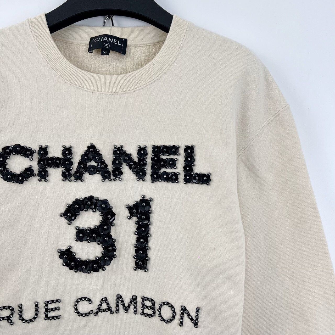 Chanel Chanel Artisan Camellia Beaded Sweatshirt Size XS / US 0-2 / IT 36-38 - 3 Thumbnail