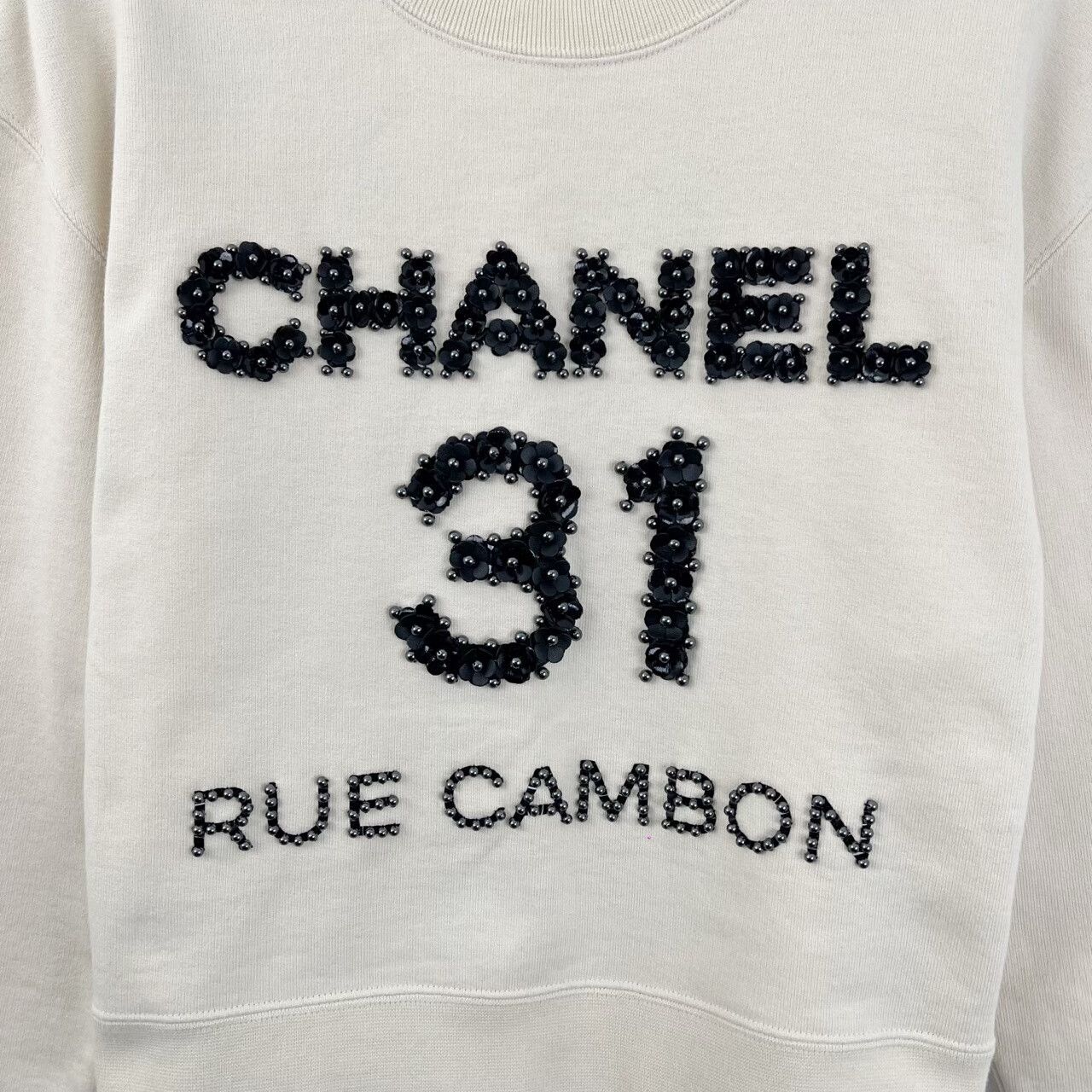 Chanel Chanel Artisan Camellia Beaded Sweatshirt Size XS / US 0-2 / IT 36-38 - 4 Thumbnail