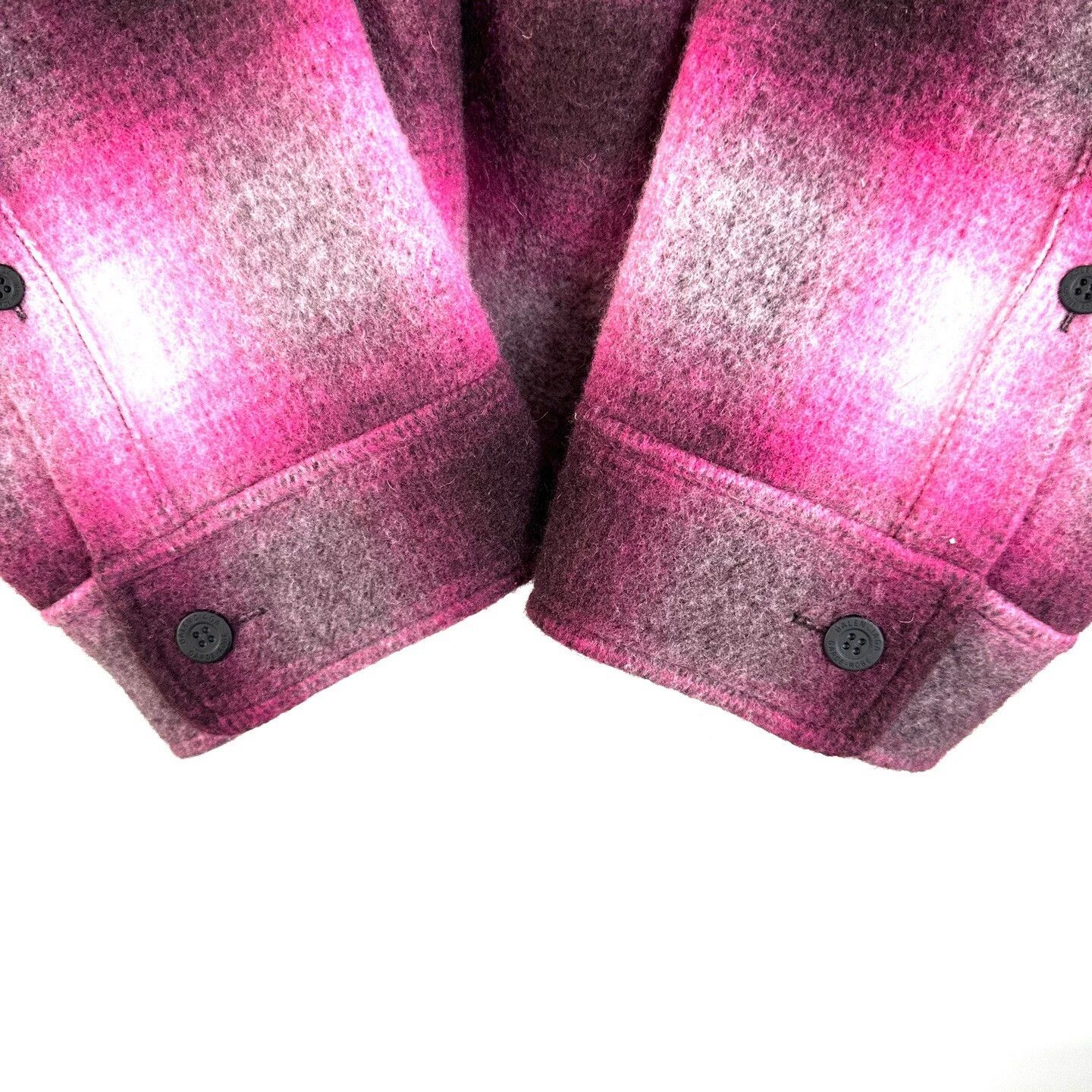 Balenciaga Balenciaga Pink Plaid Lamb Wool Jacket Shirt Size XXS / US 00 / IT 34 - 5 Thumbnail
