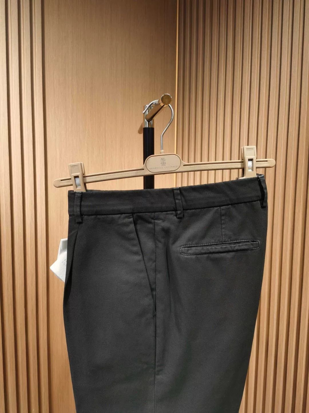 Brunello Cucinelli Brunello Cucinelli Black Pleated Trousers Size US 30 / EU 46 - 3 Thumbnail