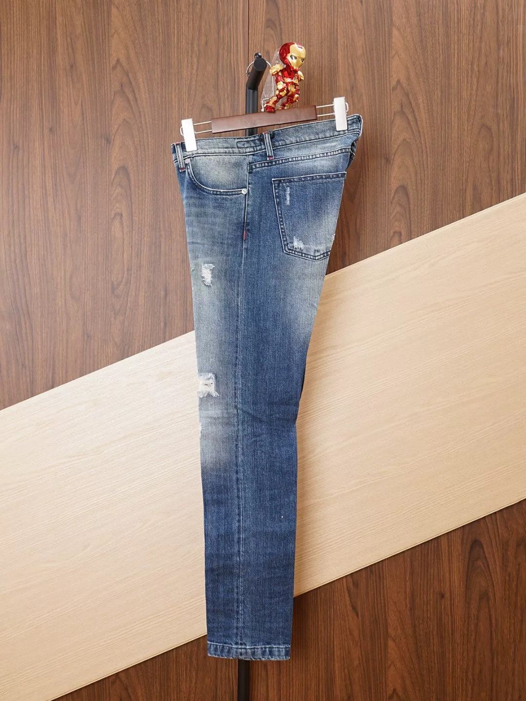 Kiton Kiton Distressed Denim Jeans for Sale Size US 33 - 2 Thumbnail
