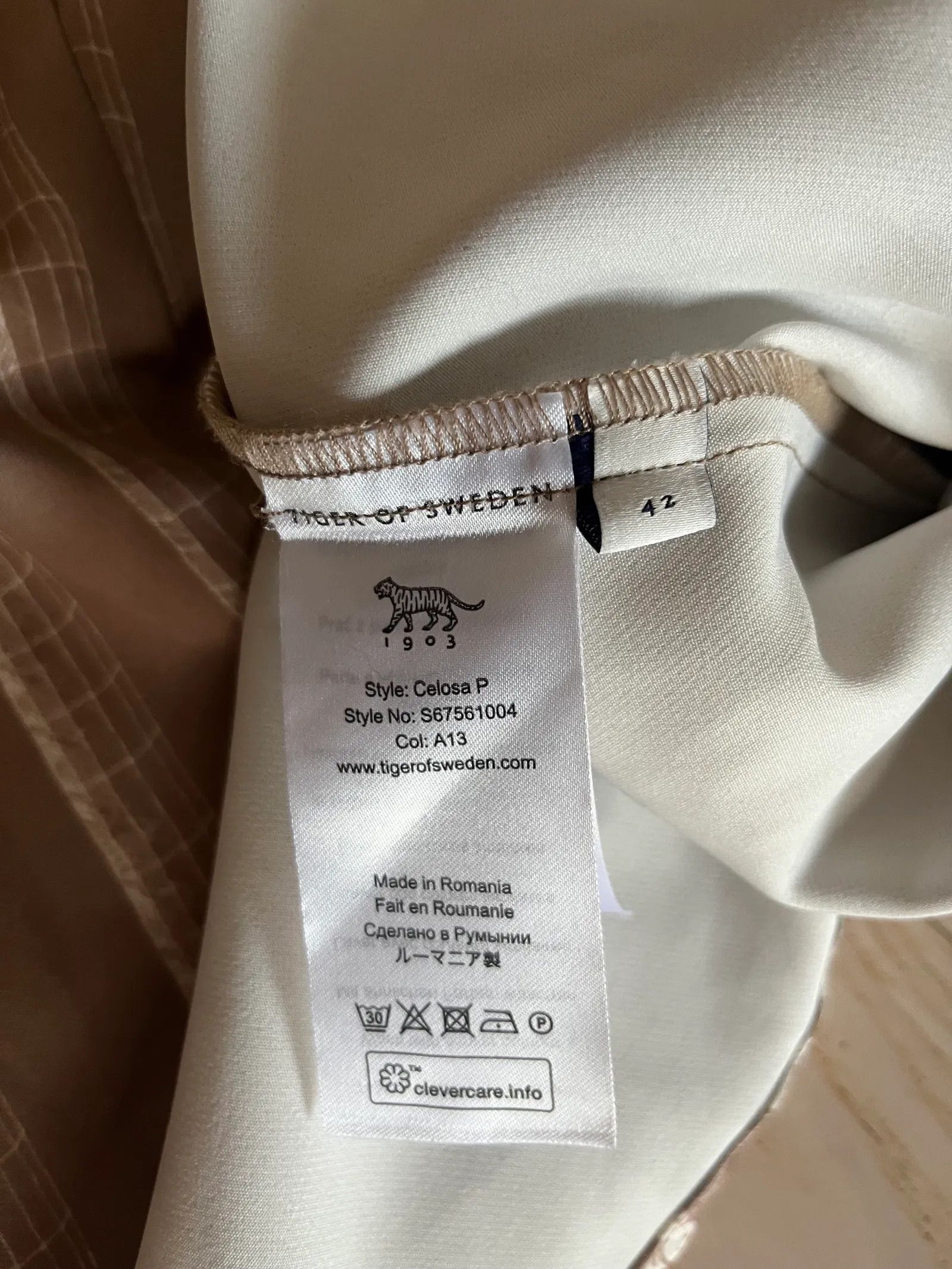 Tiger of Sweden Tiger of Sweden Celosa P Shirt Size M / US 6-8 / IT 42-44 - 3 Thumbnail
