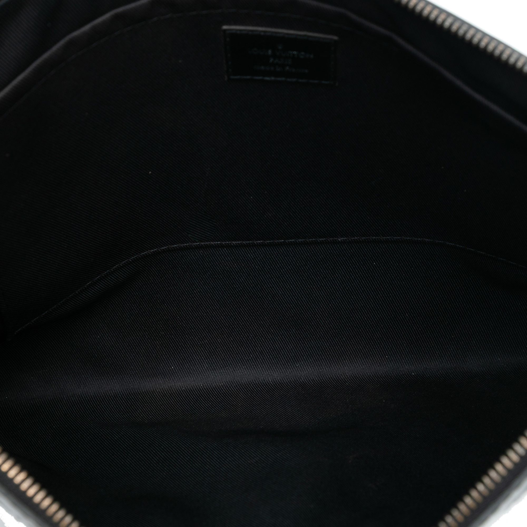 Louis Vuitton Louis Vuitton Monogram Eclipse Discovery Pochette GM Size ONE SIZE - 4 Thumbnail