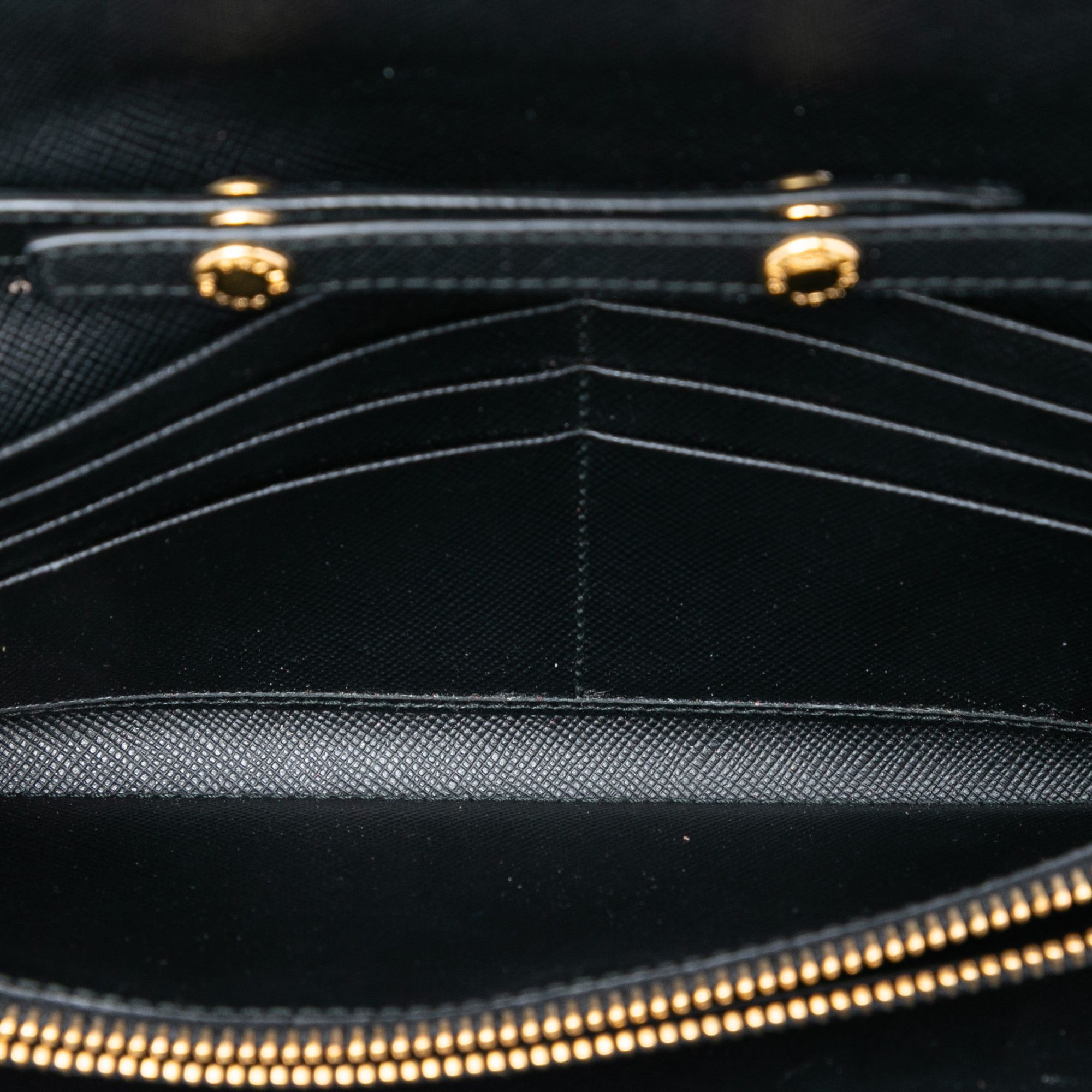 Prada Prada Saffiano Lux Wallet On Chain Size ONE SIZE - 4 Thumbnail