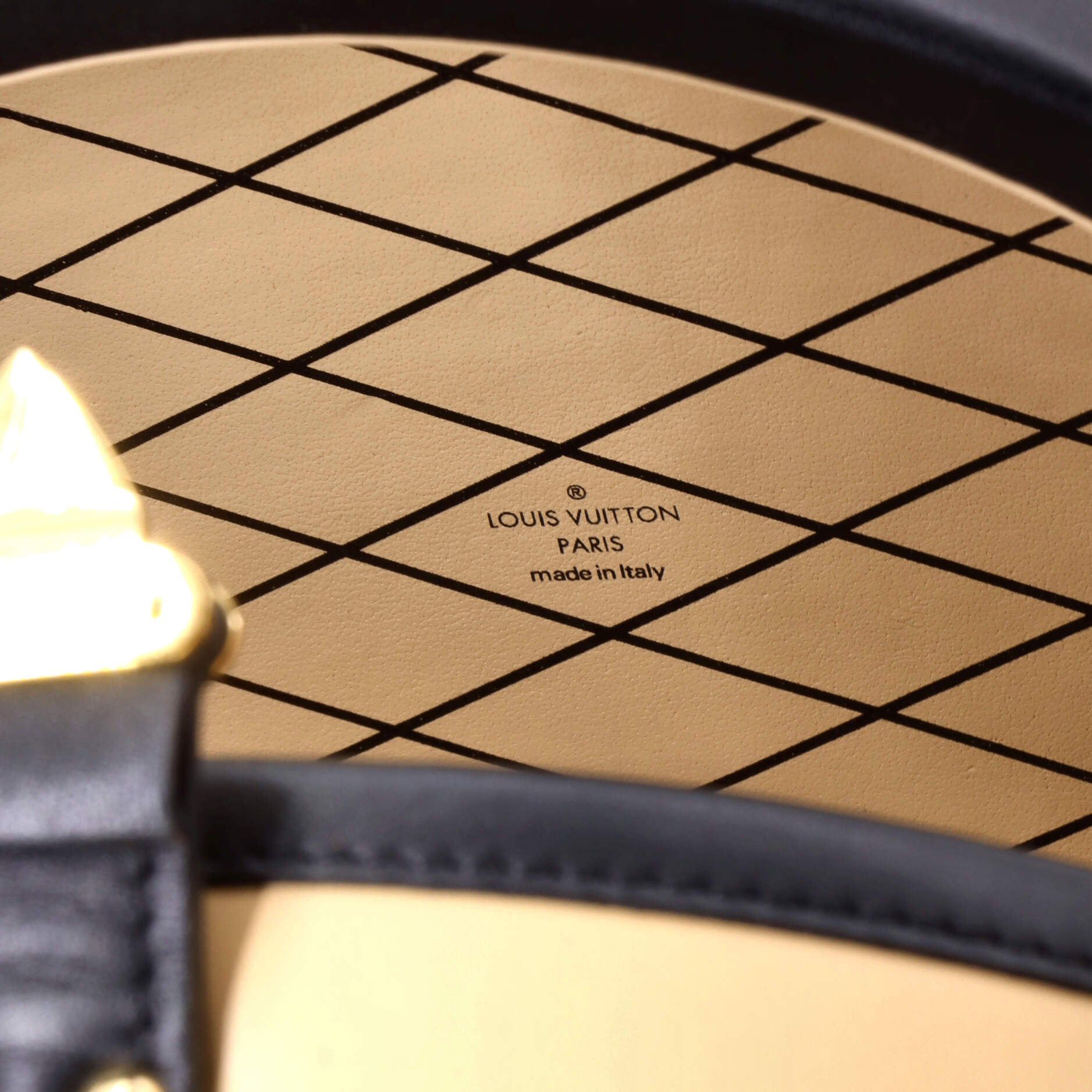 Louis Vuitton Petite Boite Chapeau Bag Size ONE SIZE - 6 Thumbnail