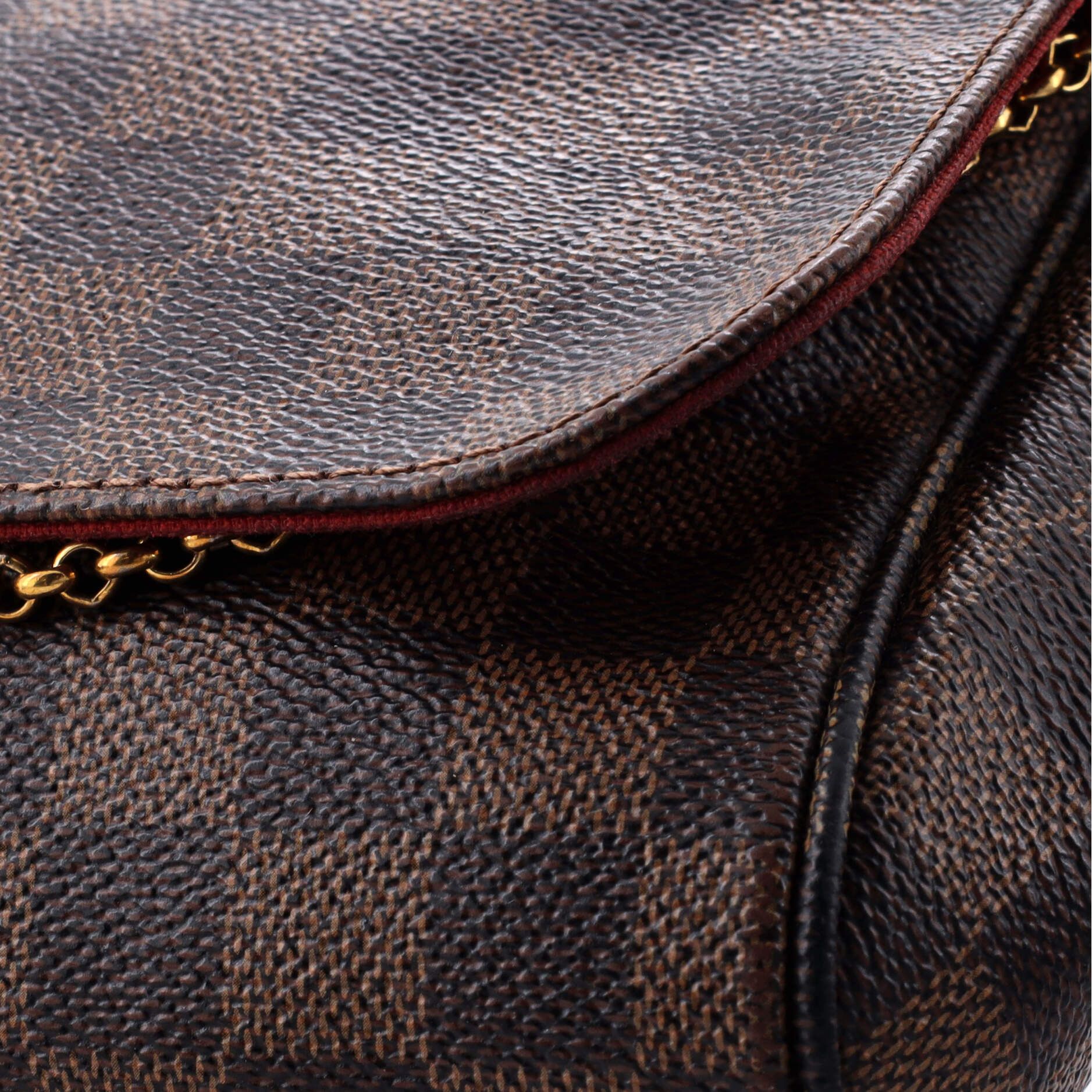 Louis Vuitton Favorite Handbag Size ONE SIZE - 6 Thumbnail
