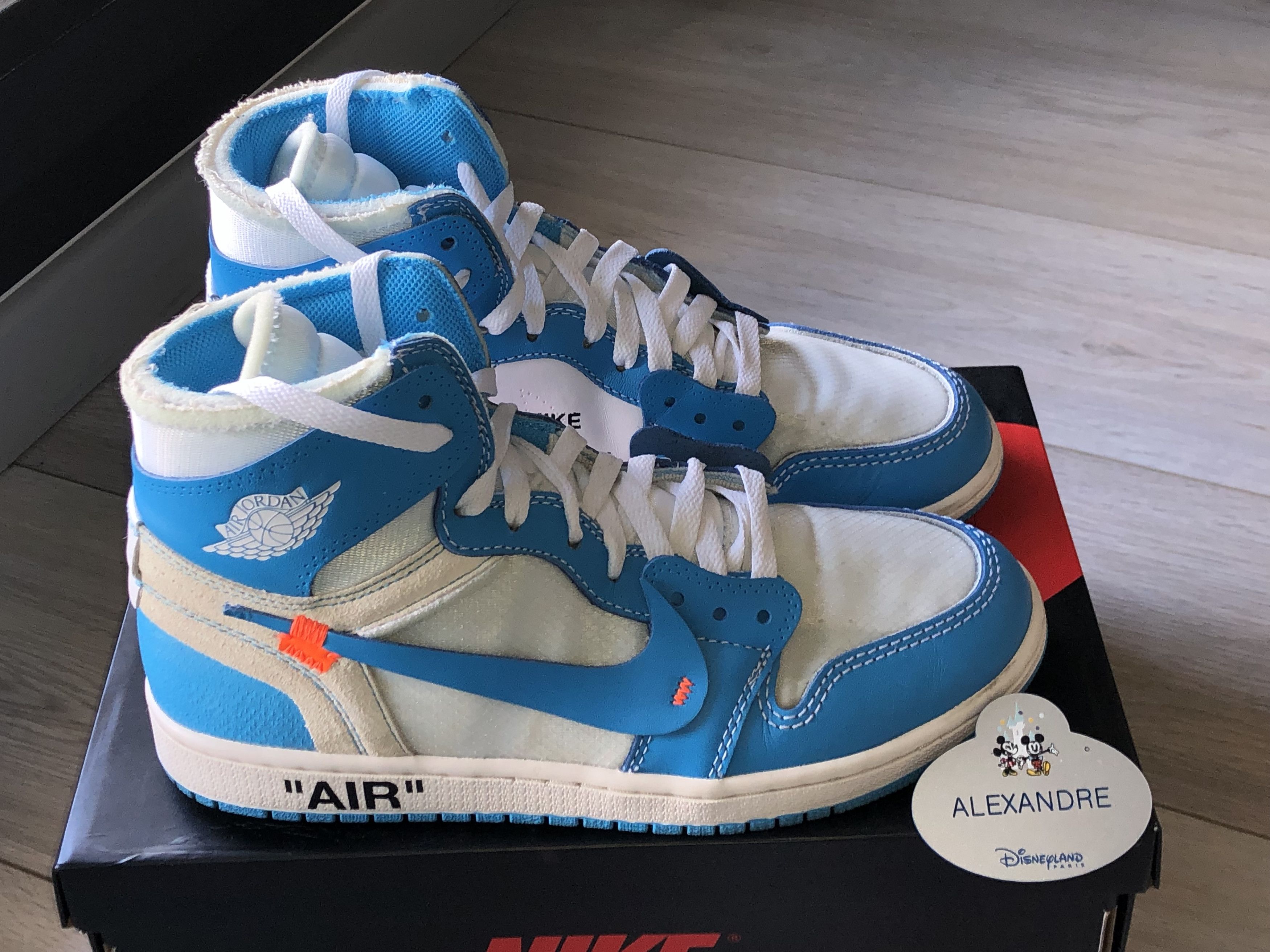 nike air jordan unc off white