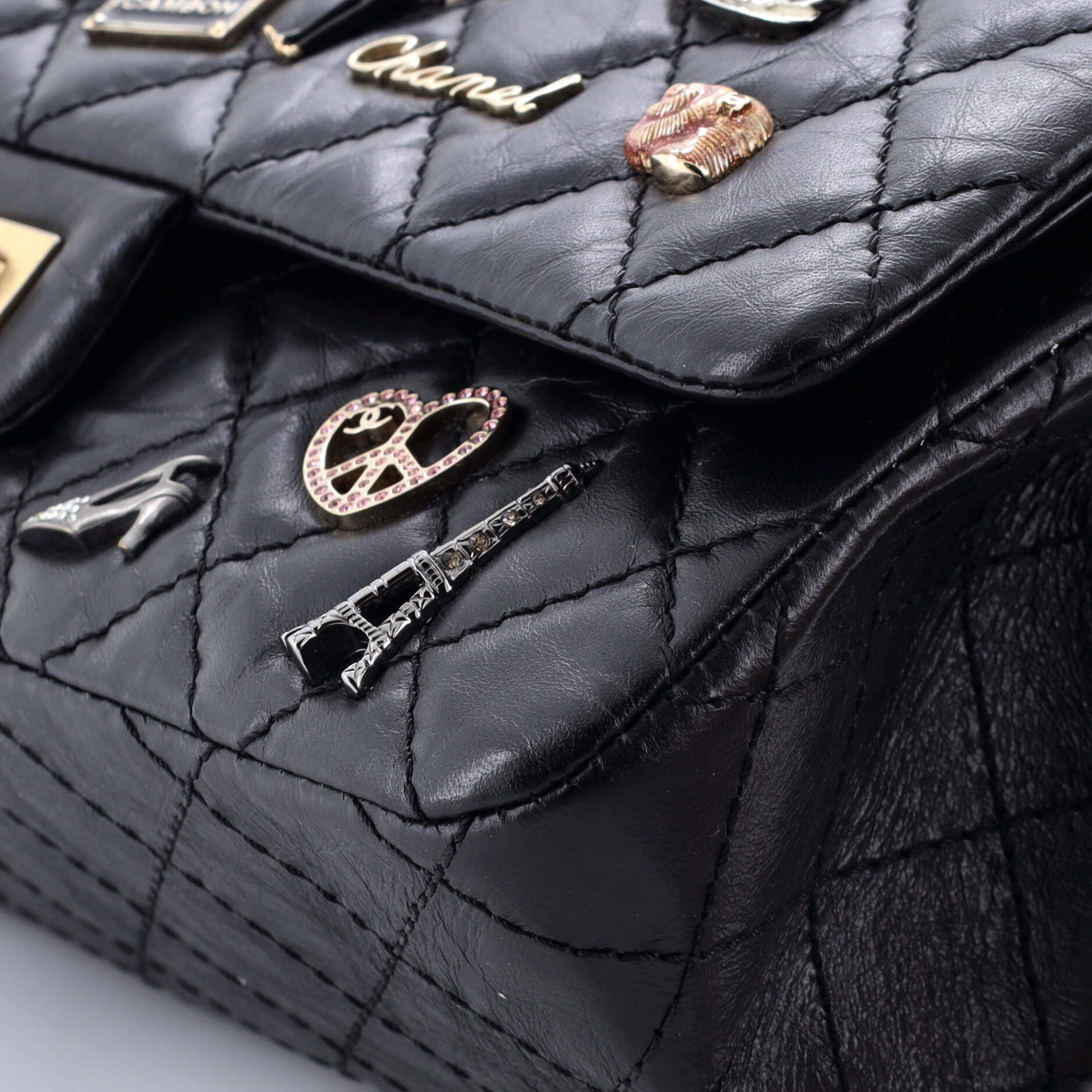 Chanel Lucky Charms Reissue 2.55 Flap Bag Size ONE SIZE - 6 Thumbnail