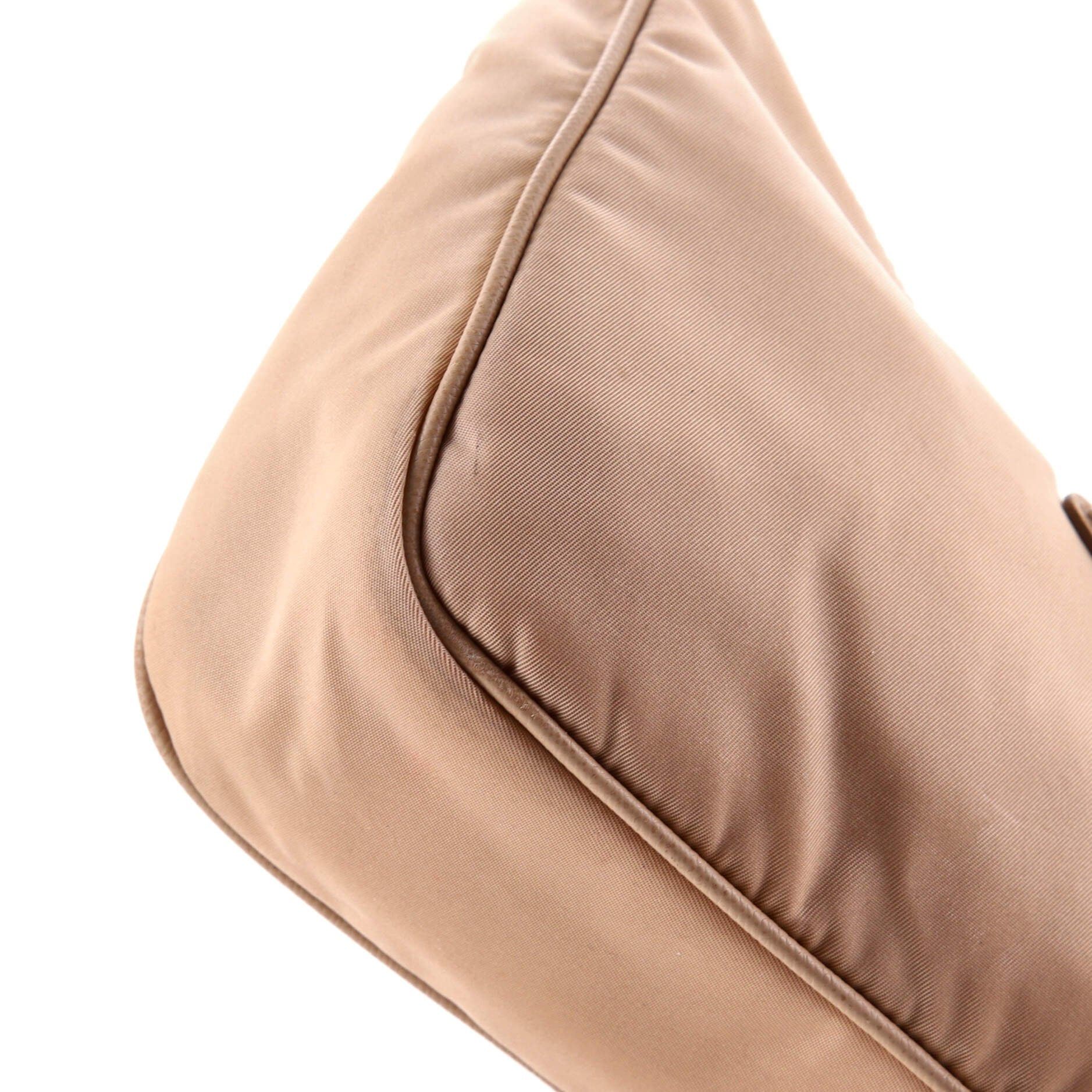 Prada Re-Edition 2005 Shoulder Bag Size ONE SIZE - 6 Thumbnail