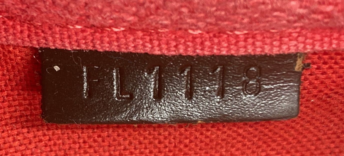 Louis Vuitton Favorite Handbag Size ONE SIZE - 9 Thumbnail