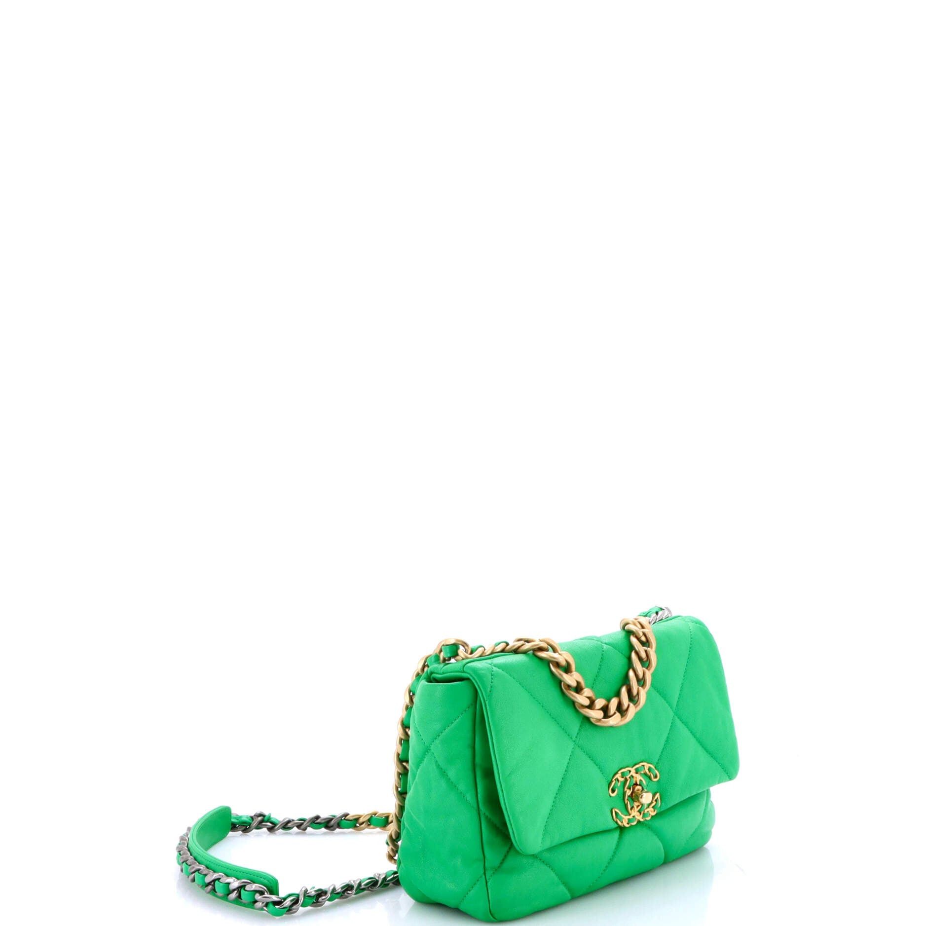 Chanel 19 Flap Bag Size ONE SIZE - 3 Thumbnail