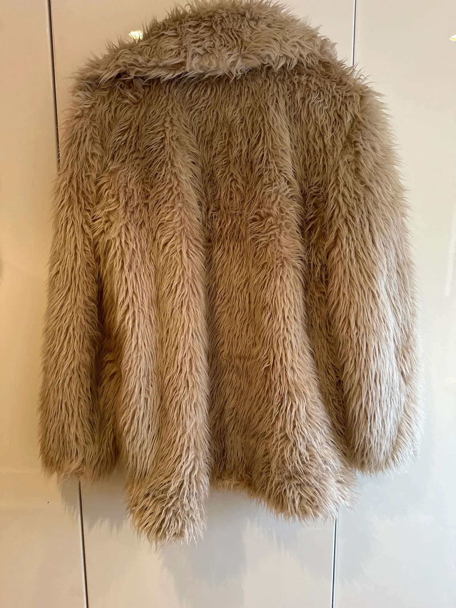 H&M H&M Fuskpäls Fur Faux Fur Size XXS / US 00 / IT 34 - 4 Thumbnail