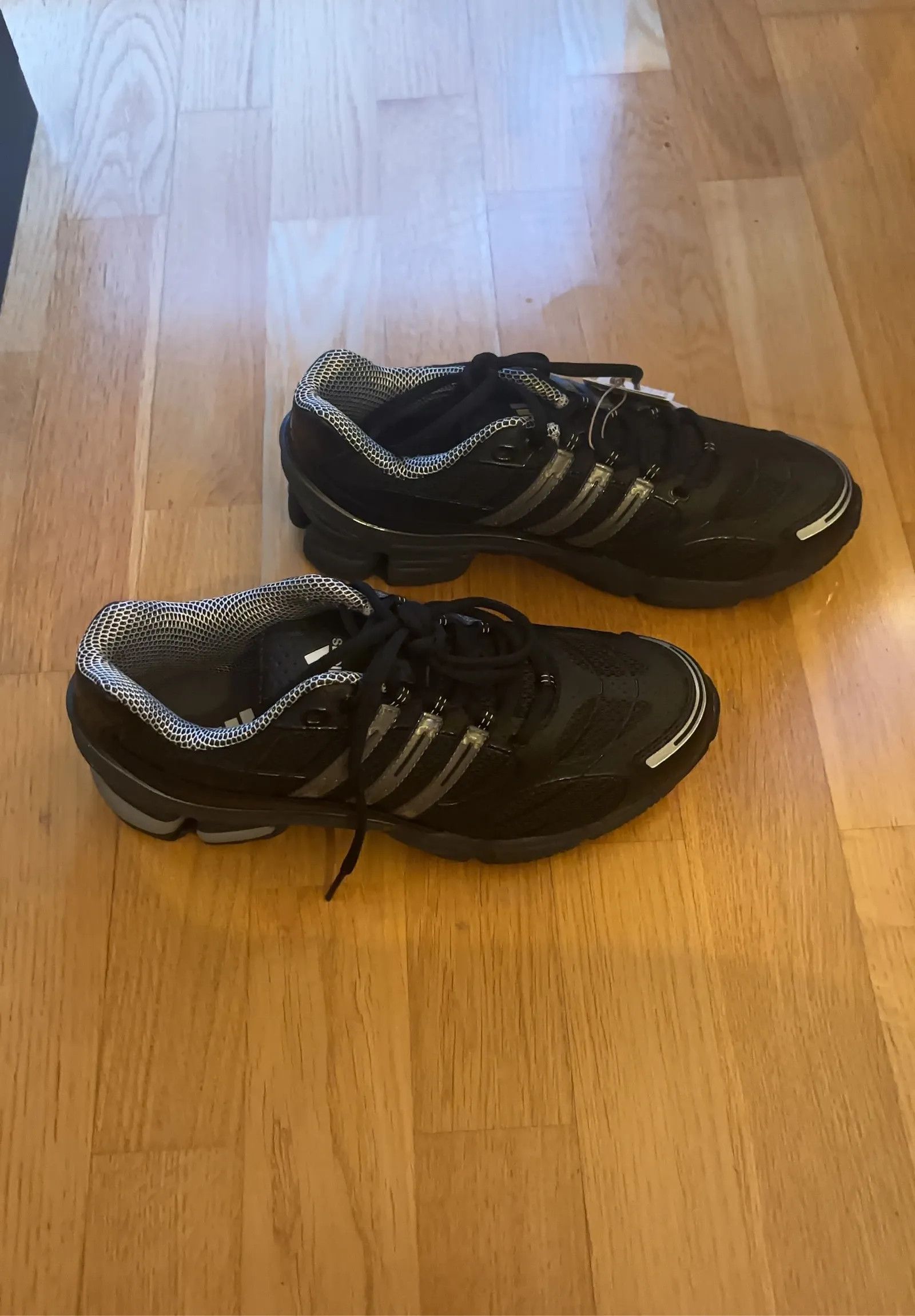 Adidas Adidas Ozweego Pro Sneakers Size US 8 / IT 38 - 3 Thumbnail