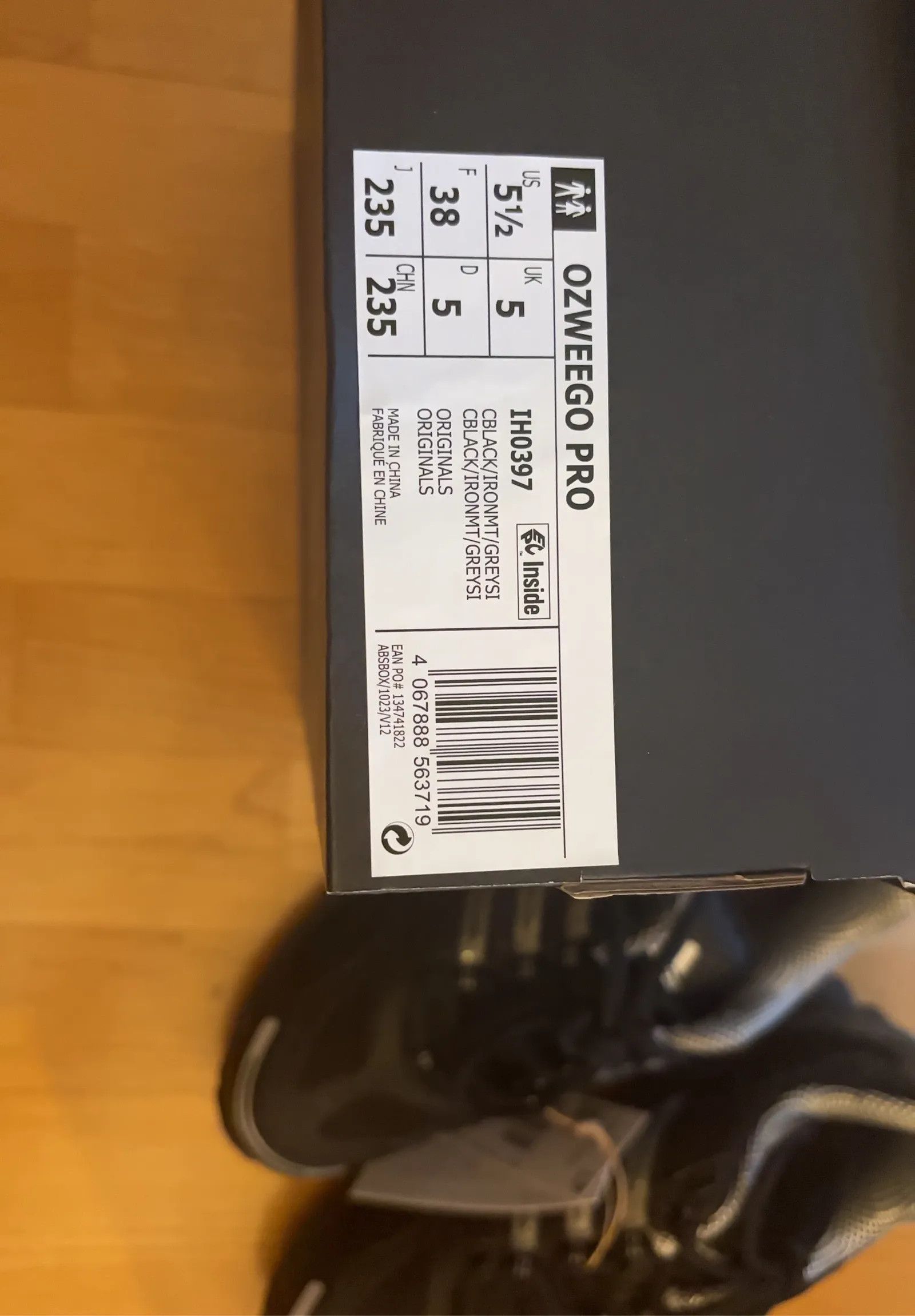 Adidas Adidas Ozweego Pro Sneakers Size US 8 / IT 38 - 2 Thumbnail