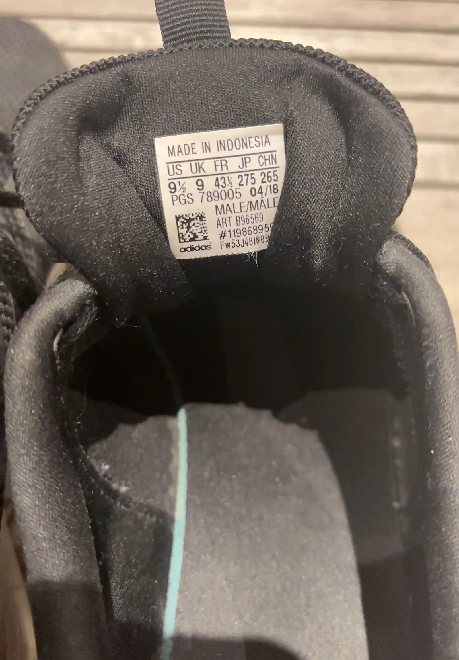 Adidas Adidas Shoes Size US 11.5 / EU 44-45 - 3 Thumbnail