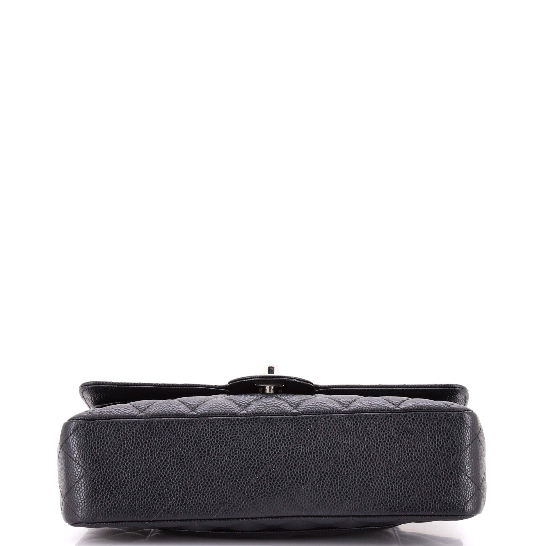 Chanel Classic Double Flap Bag Size ONE SIZE - 4 Thumbnail