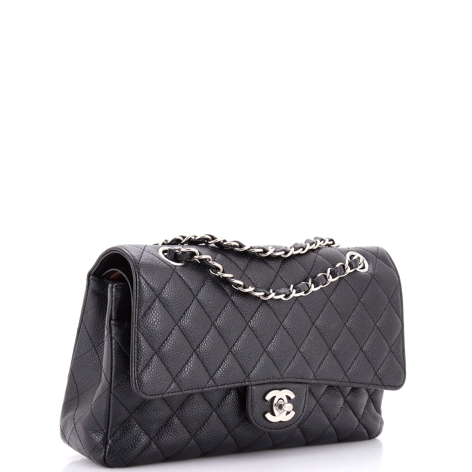 Chanel Classic Double Flap Bag Size ONE SIZE - 2 Thumbnail