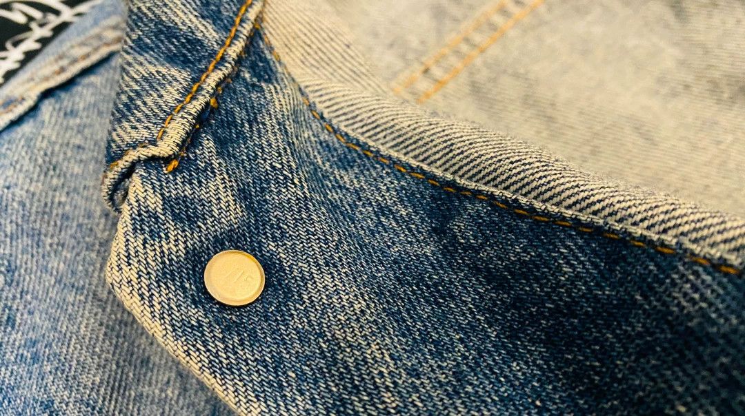 Levi's Vintage Clothing Vintage Levi's 70506 Denim Jacket Size 40 Size US L / EU 52-54 / 3 - 6 Thumbnail