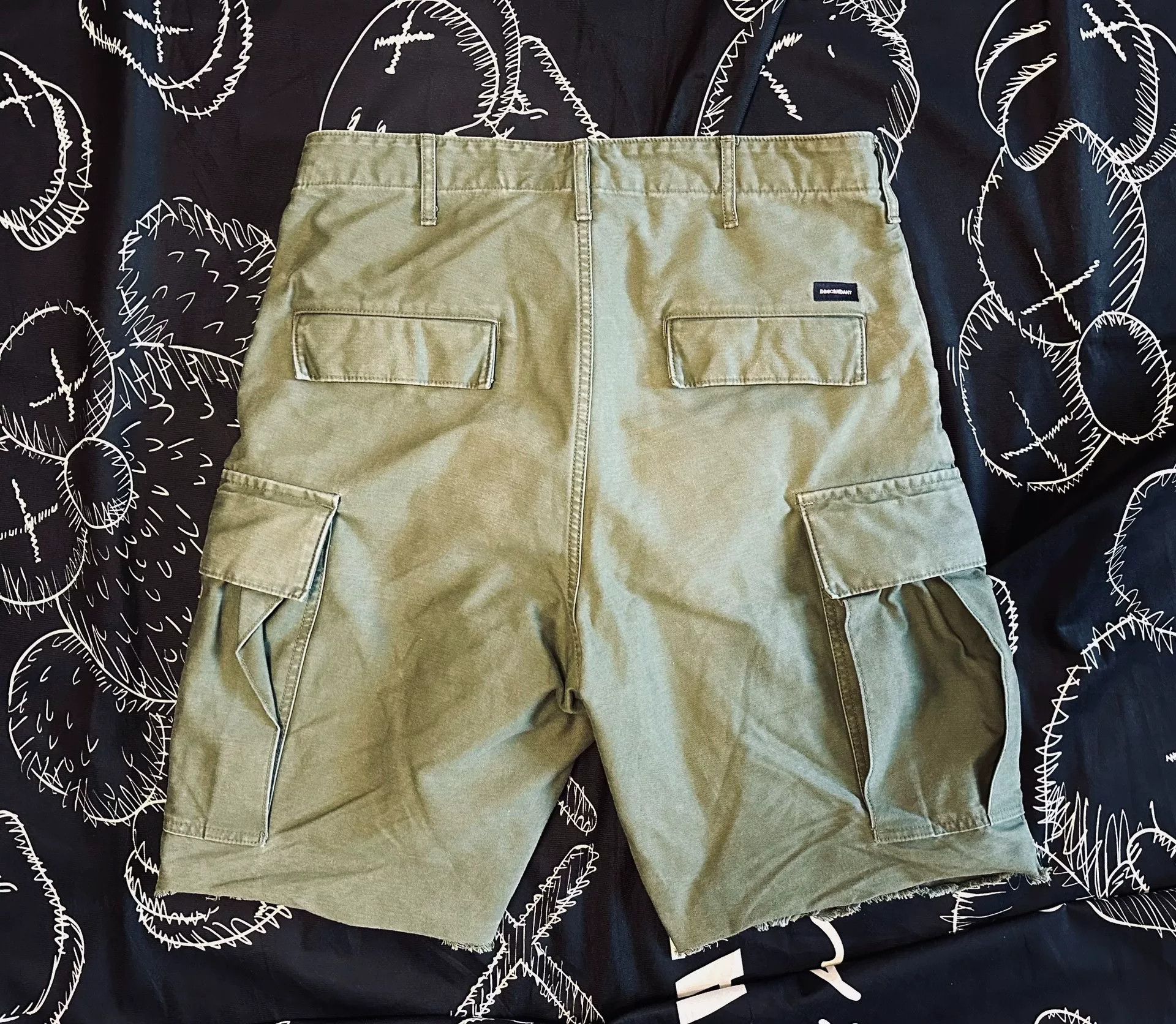 Descendant DESCENDANT DWU SATIN Cargo Shorts Size US 28 / EU 44 - 2 Thumbnail