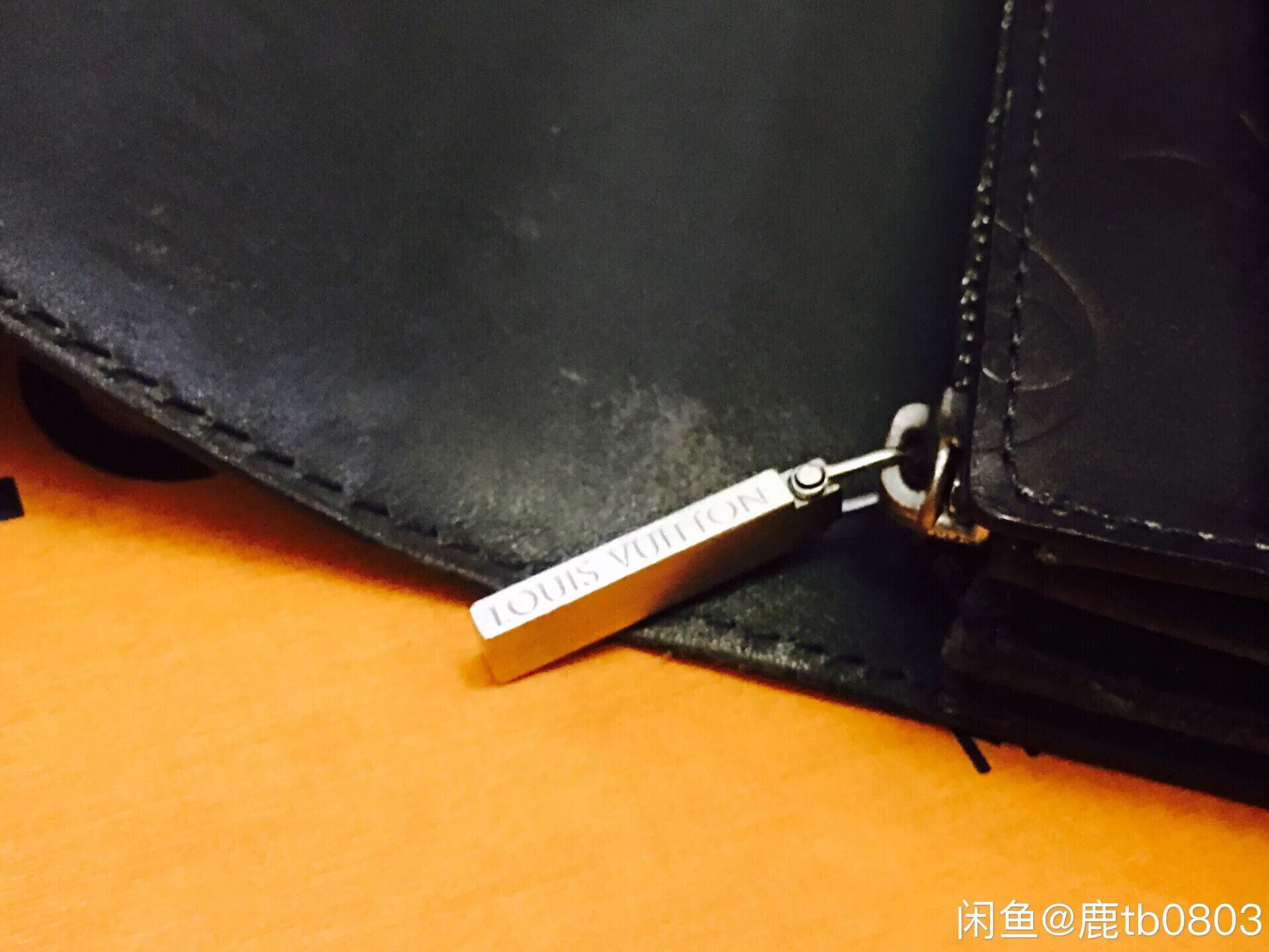 Louis Vuitton LV Leather Wallet with Monogram Design Size ONE SIZE - 6 Thumbnail