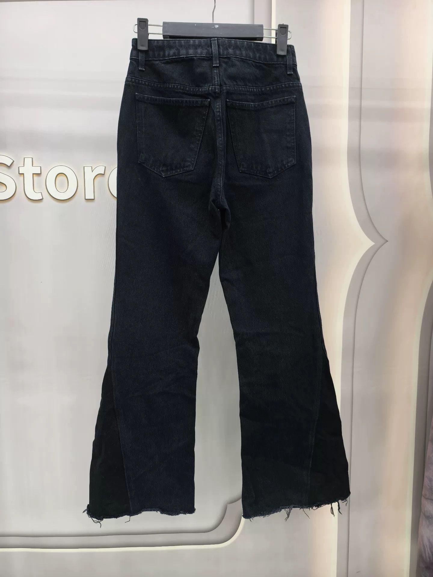 KHAITE KHAITE Black Flared Denim Jeans Size 25 Size 25" / US 0 / IT 36 - 4 Thumbnail