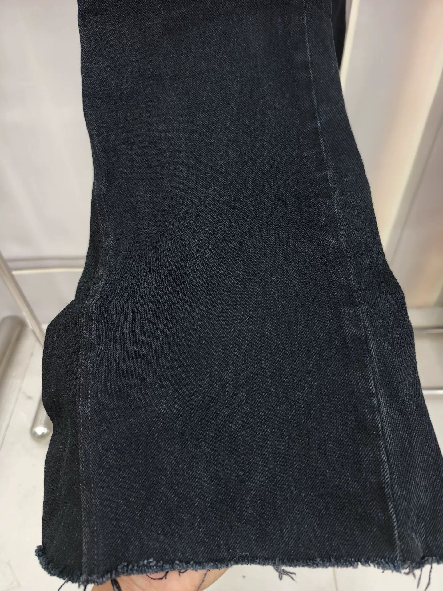KHAITE KHAITE Black Flared Denim Jeans Size 25 Size 25" / US 0 / IT 36 - 3 Thumbnail