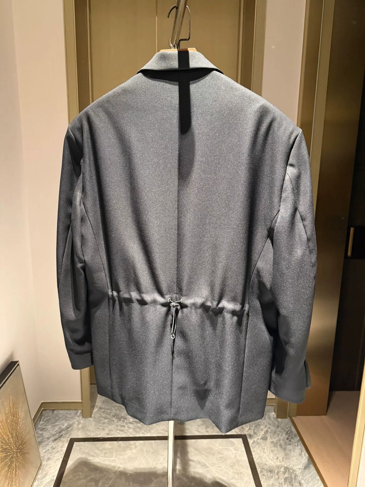 Random Identities Oversized Black Shoulder Blazer Jacket Size US M / EU 48-50 / 2 - 3 Thumbnail